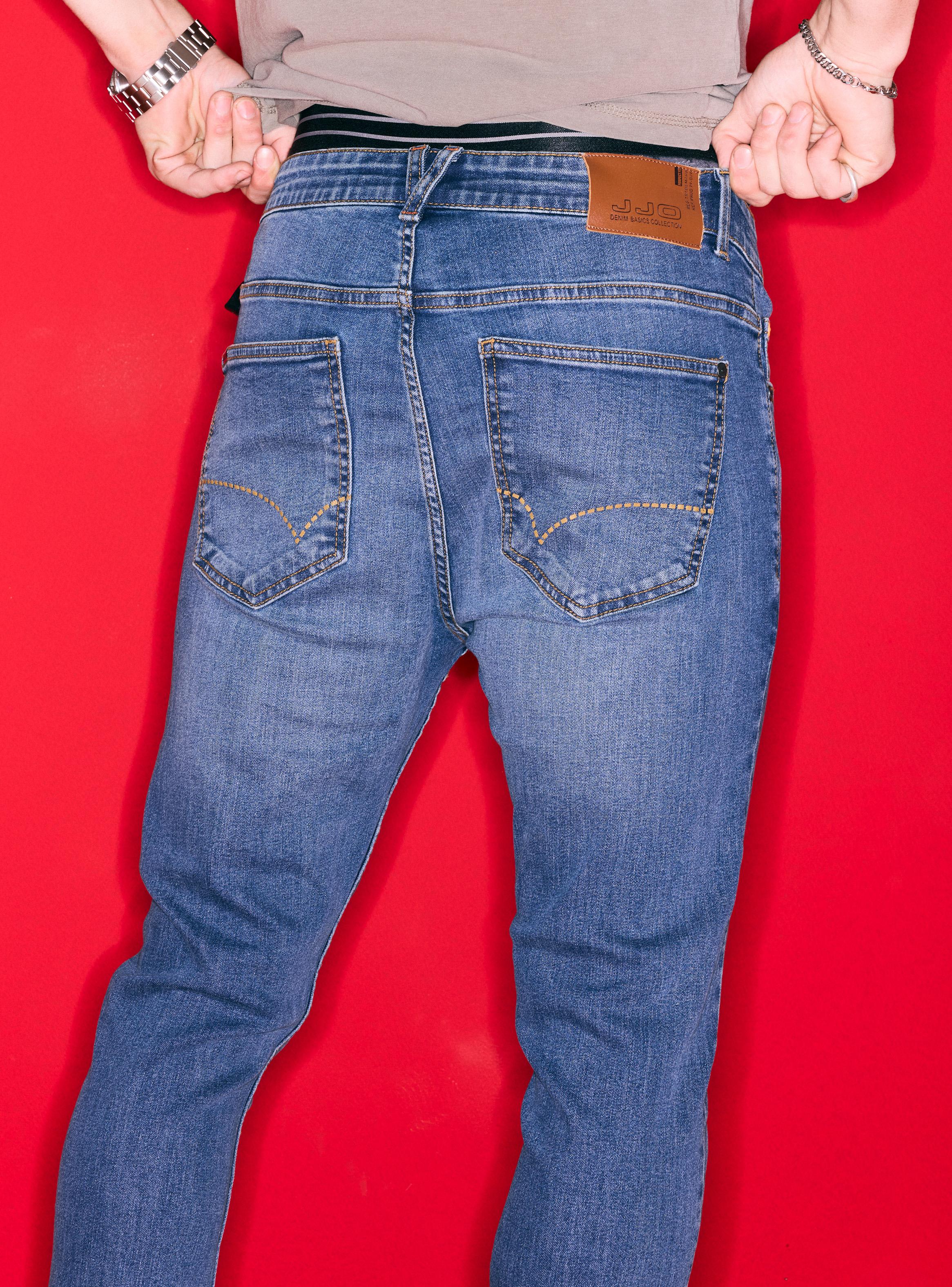 Jeans Básico Tono Medio Super Skinny Fit-3