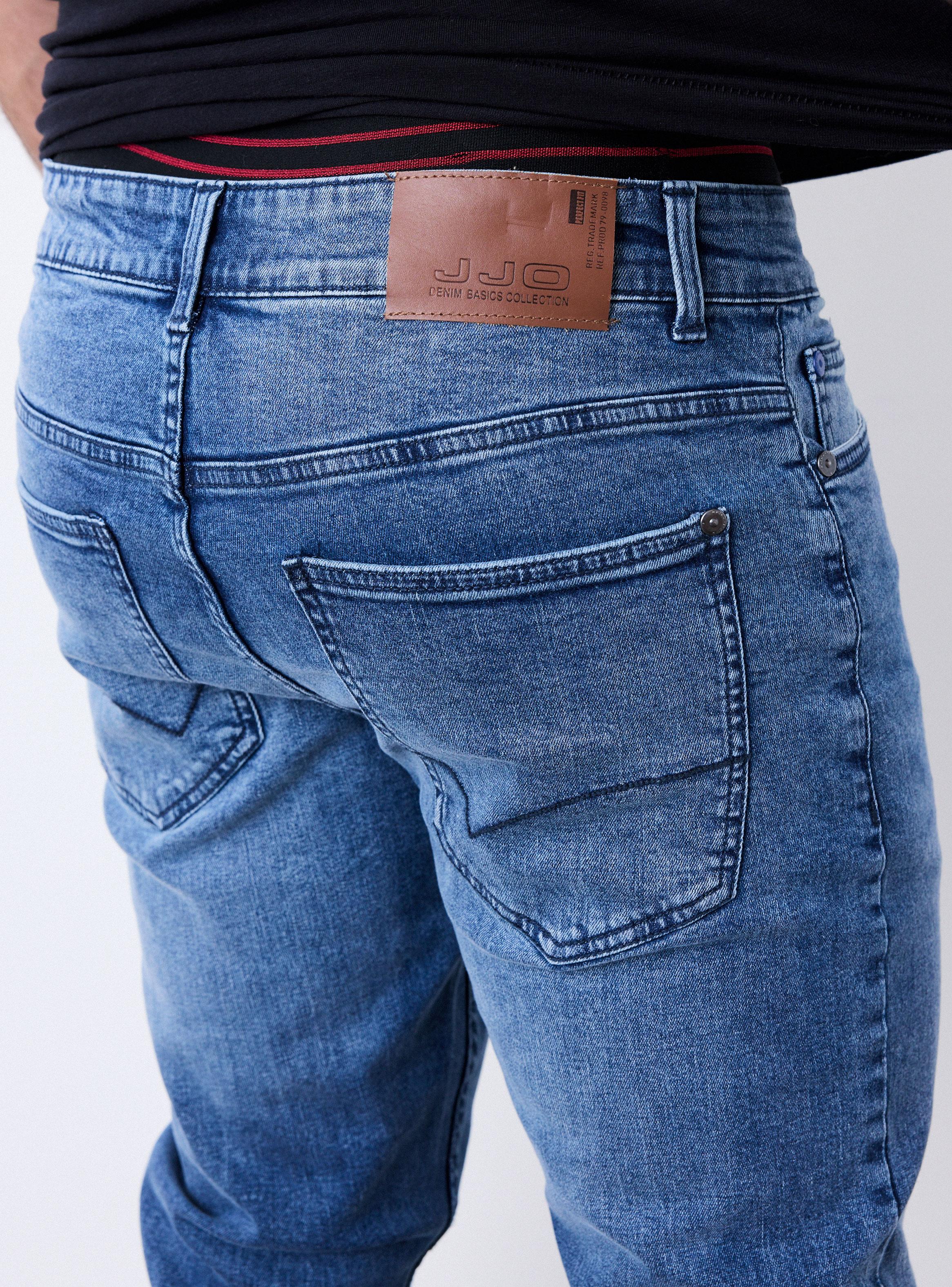 Jeans Básico Tono Medio Slim Fit-3