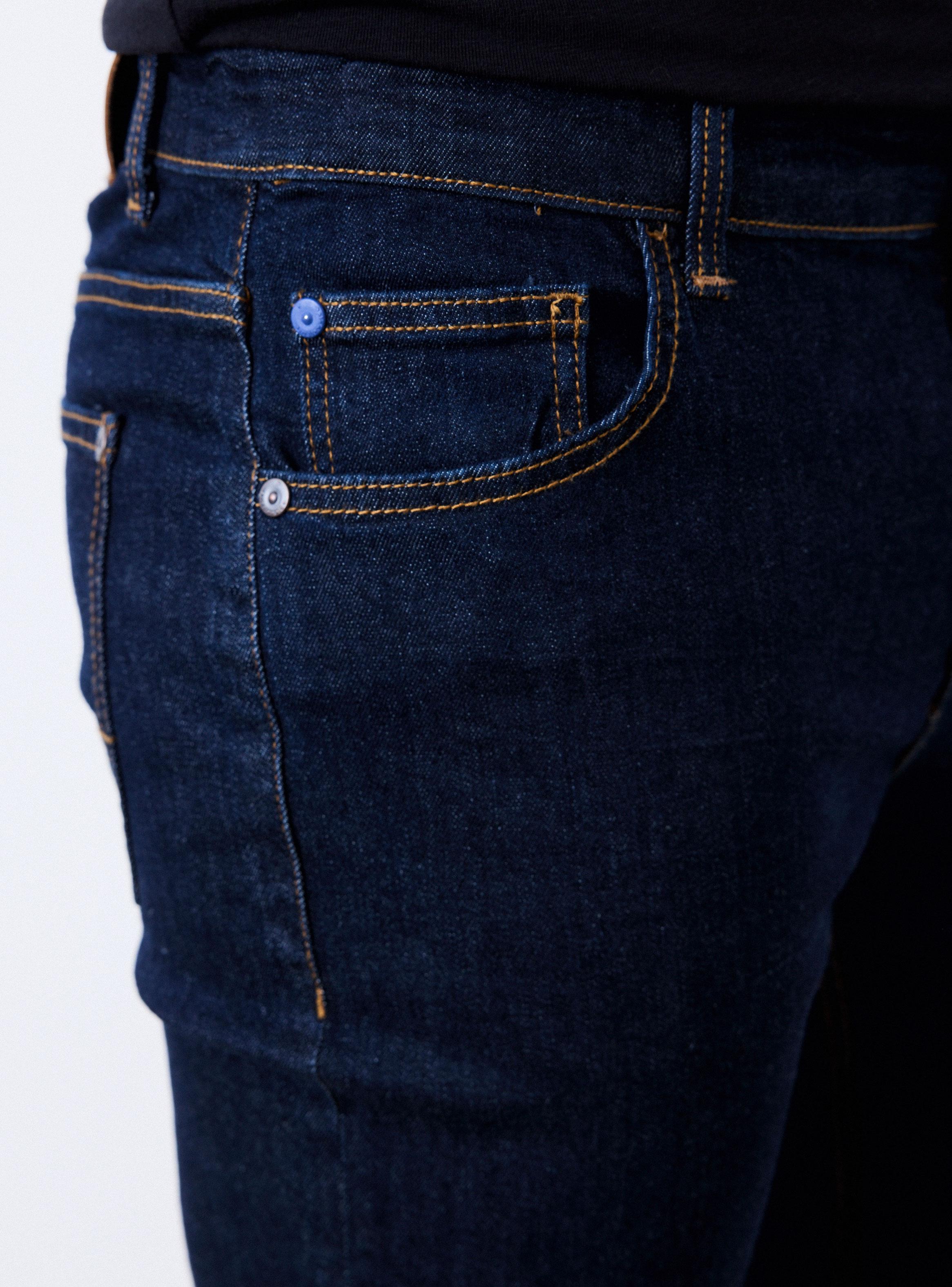 Jeans Básico Tono Oscuro Slim Fit-2