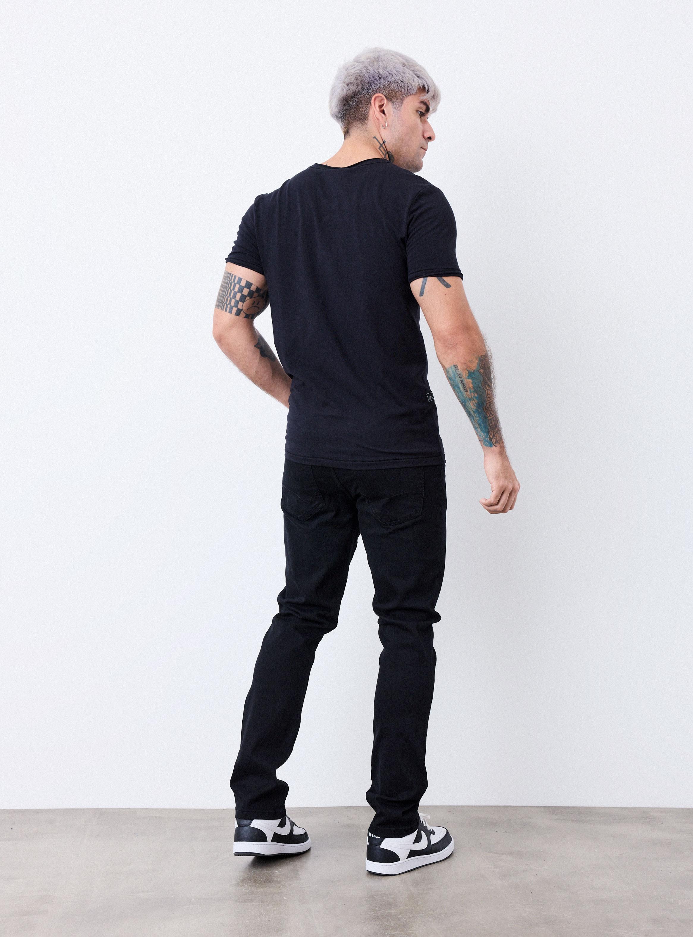 Jeans Básico Dark Slim Fit-5