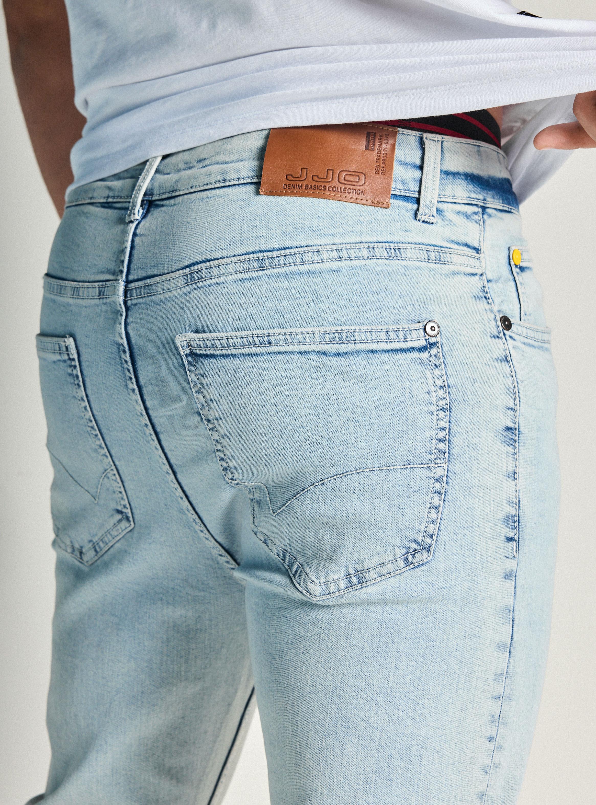 Jeans Básico Color Claro Skinny Fit-3