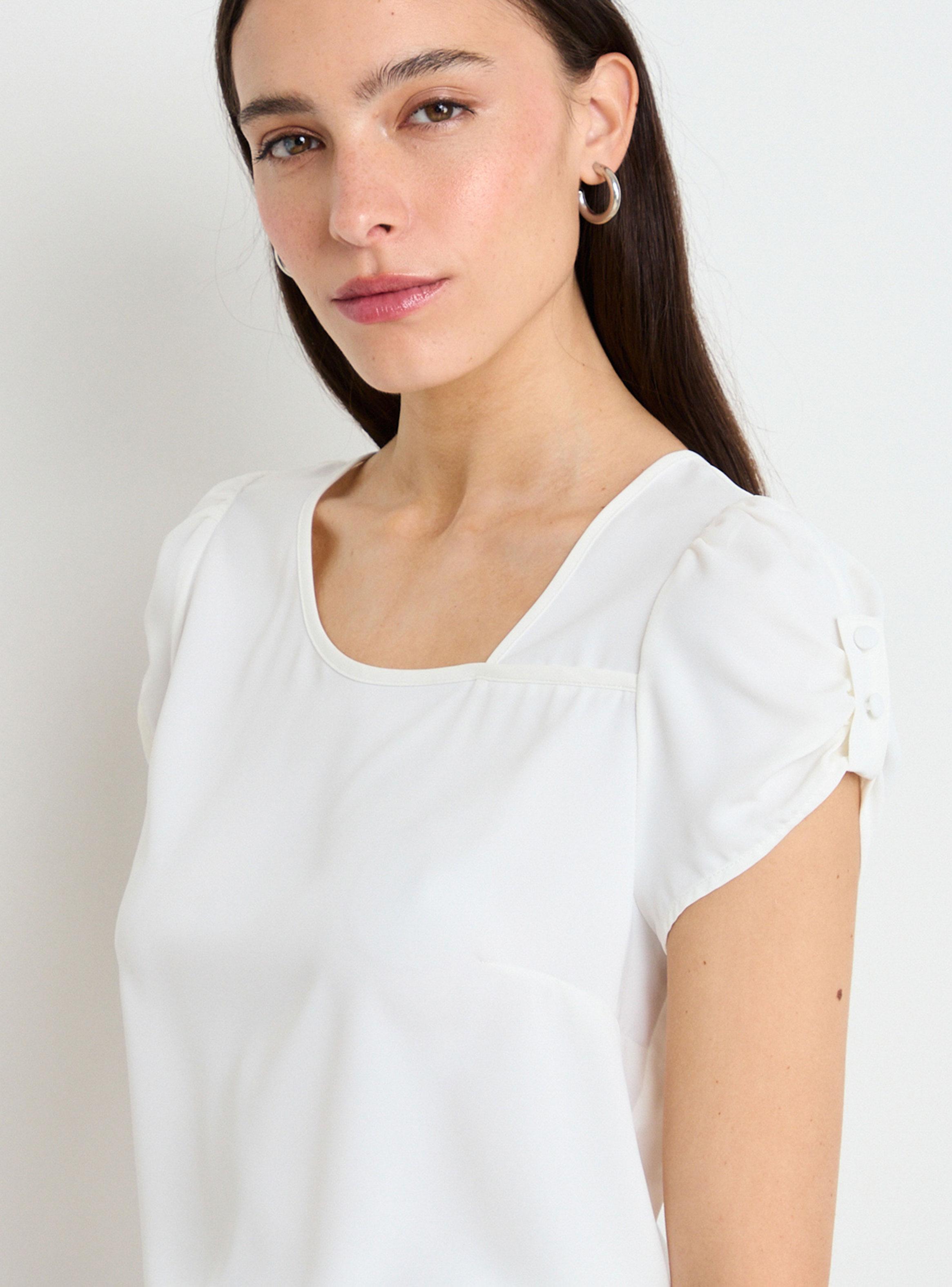 Blusa Lisa con Manga Botón Color Básico-2