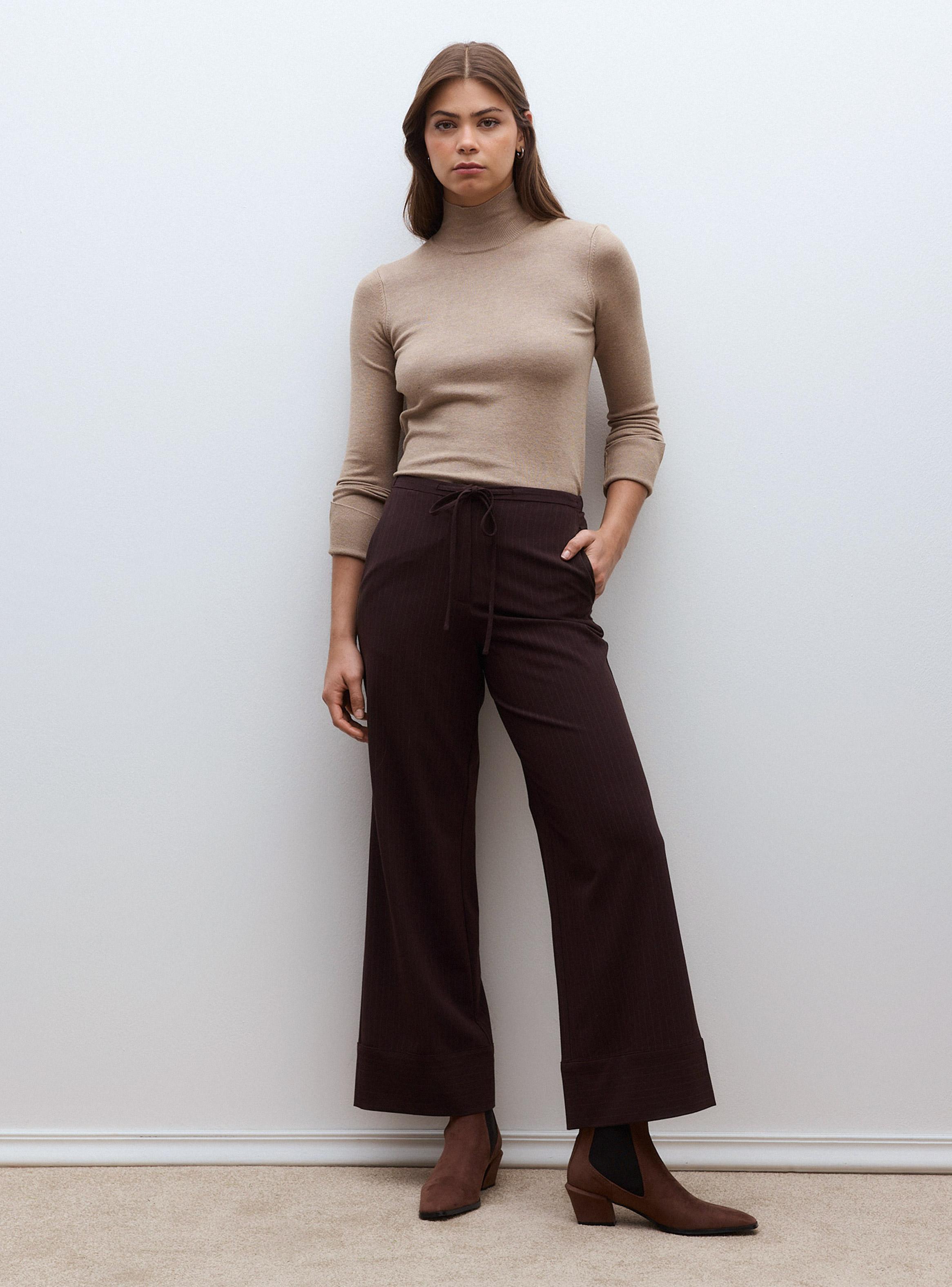 Pantalón Sastrero con Línea Diplomática y Cintura Ajustable-4