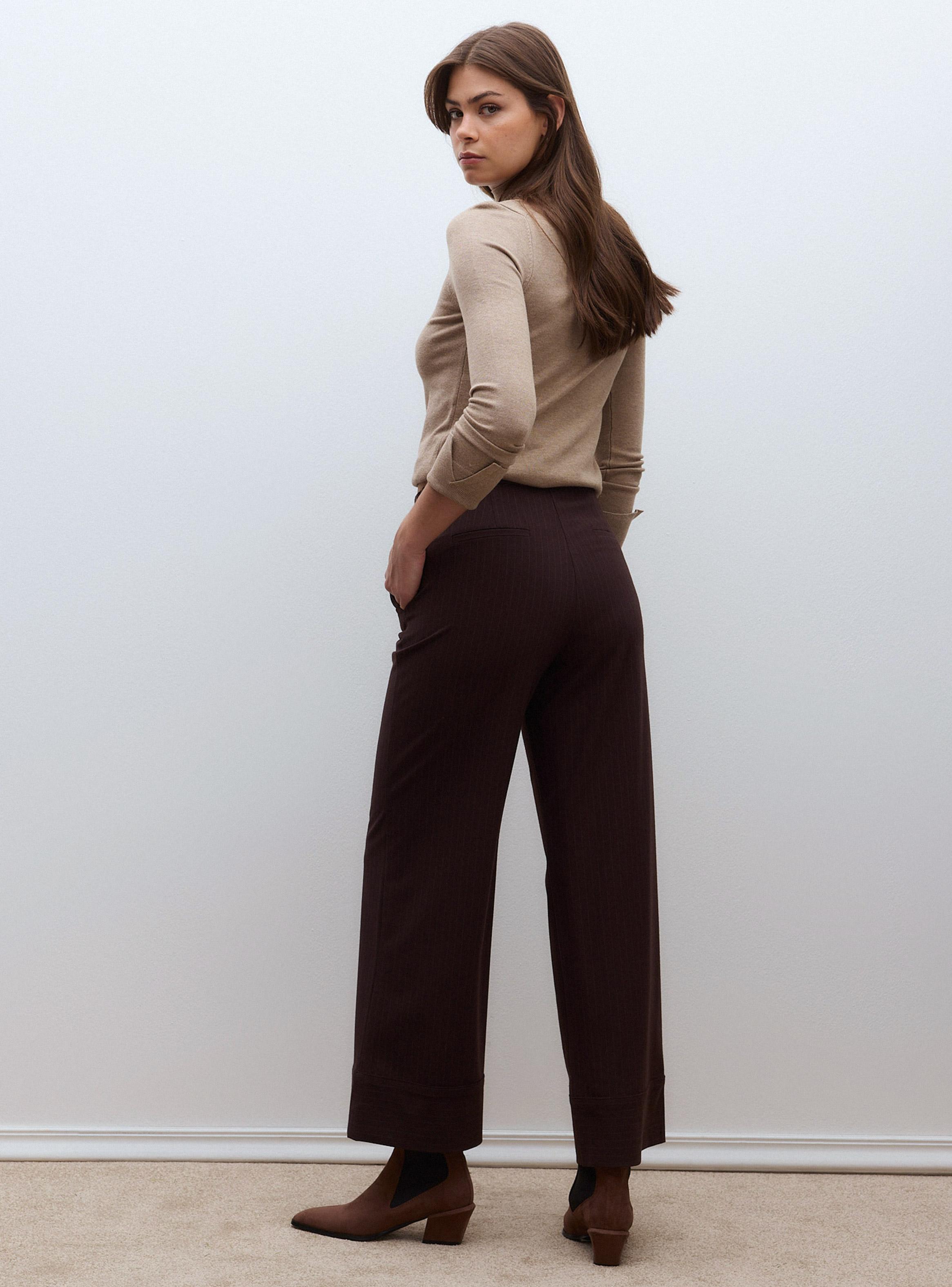 Pantalón Sastrero con Línea Diplomática y Cintura Ajustable-5