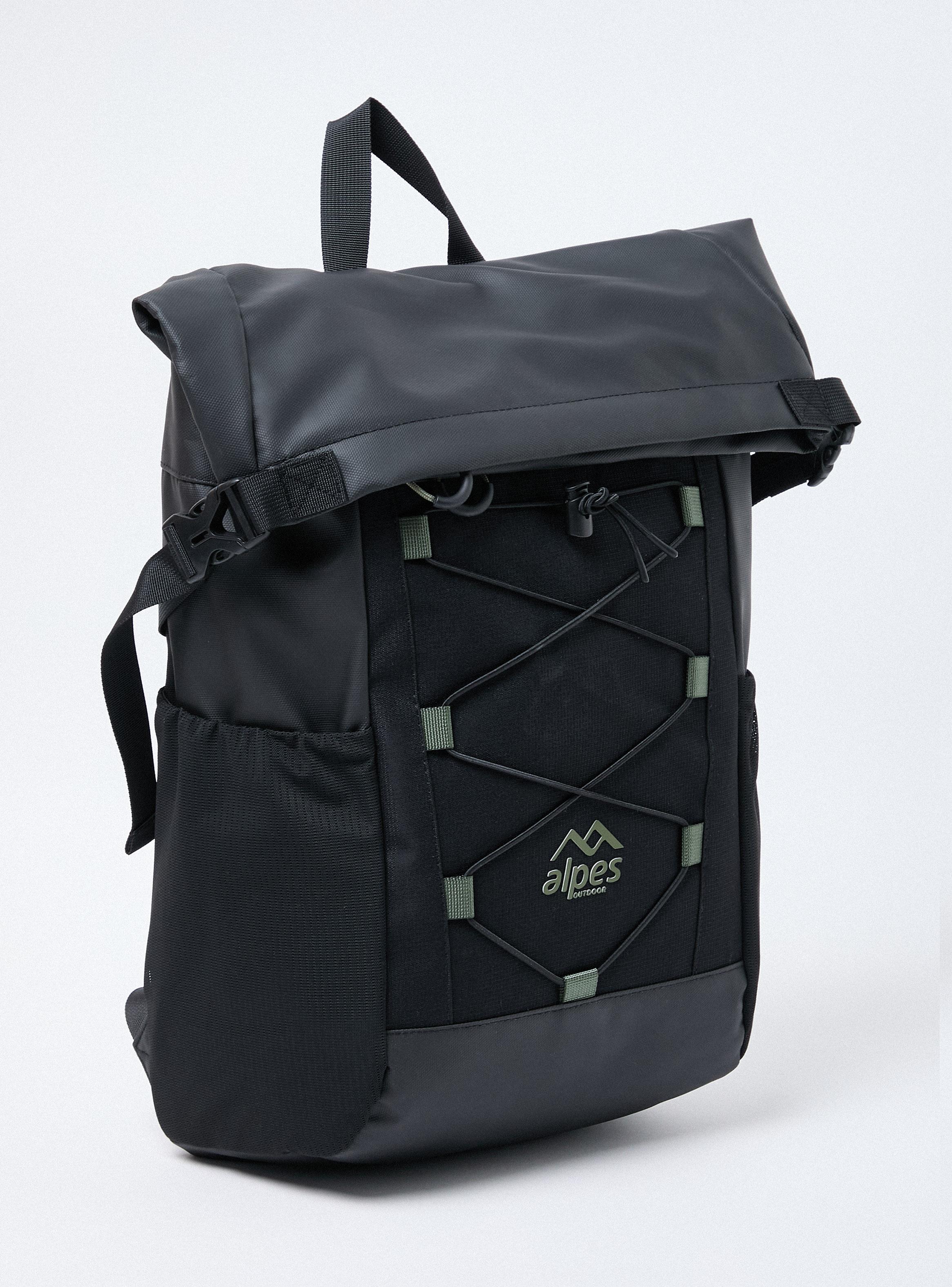 Mochila Urbana Terrain Pack-3
