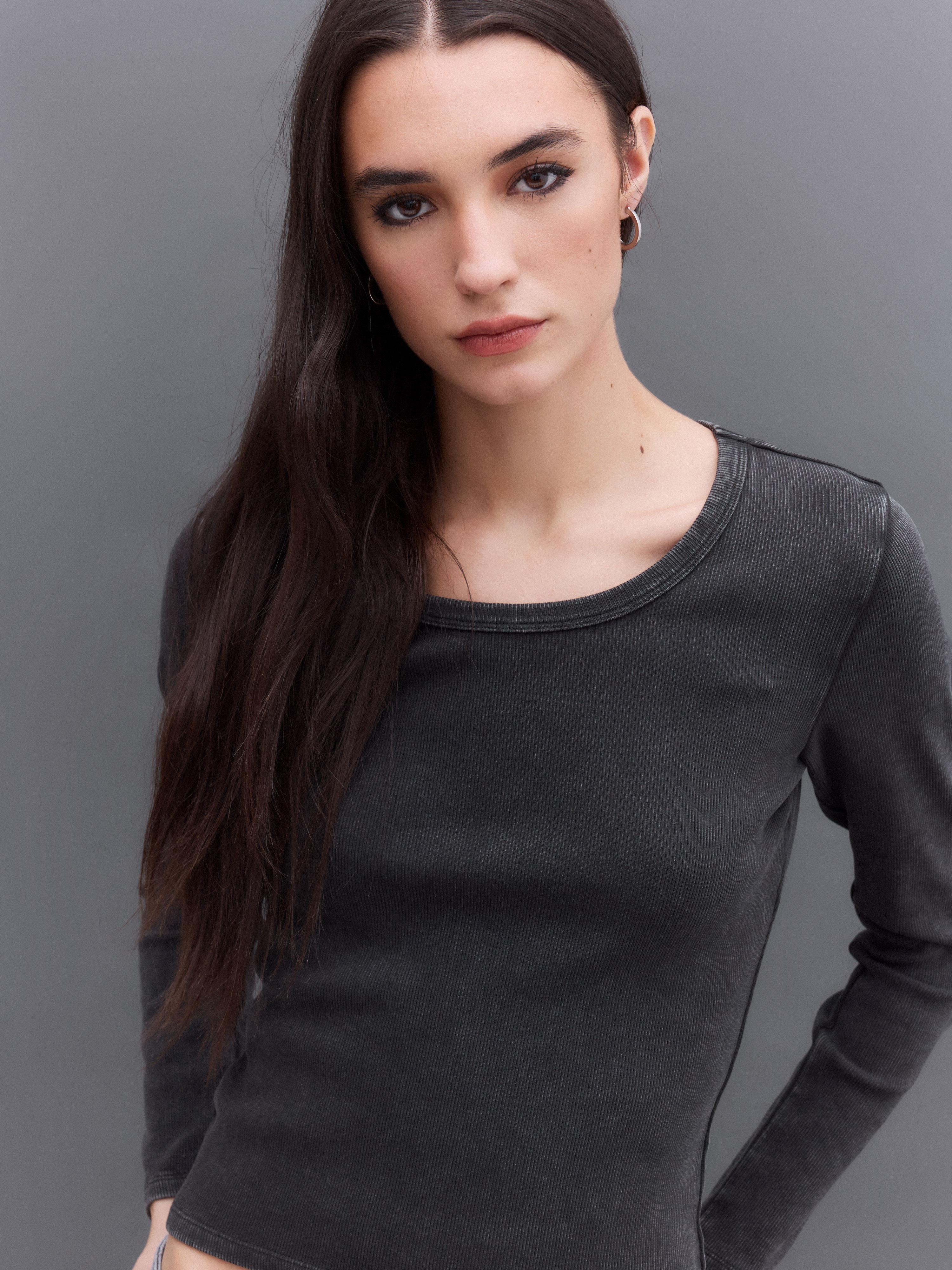 Polera Básica Manga Larga-2