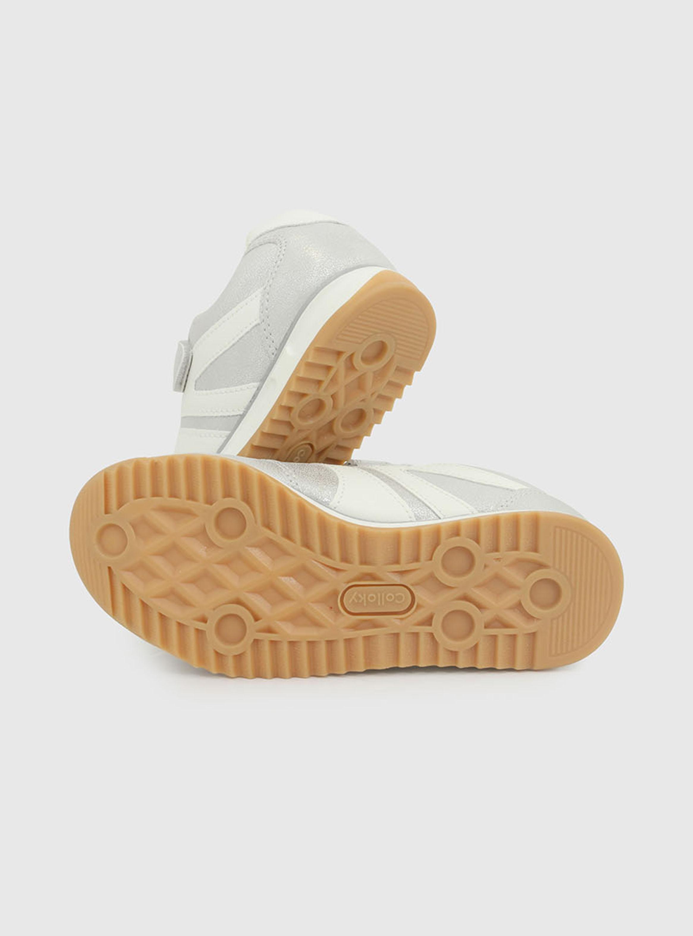 Zapatilla Urbana Plateada Lifestyle Niña-2