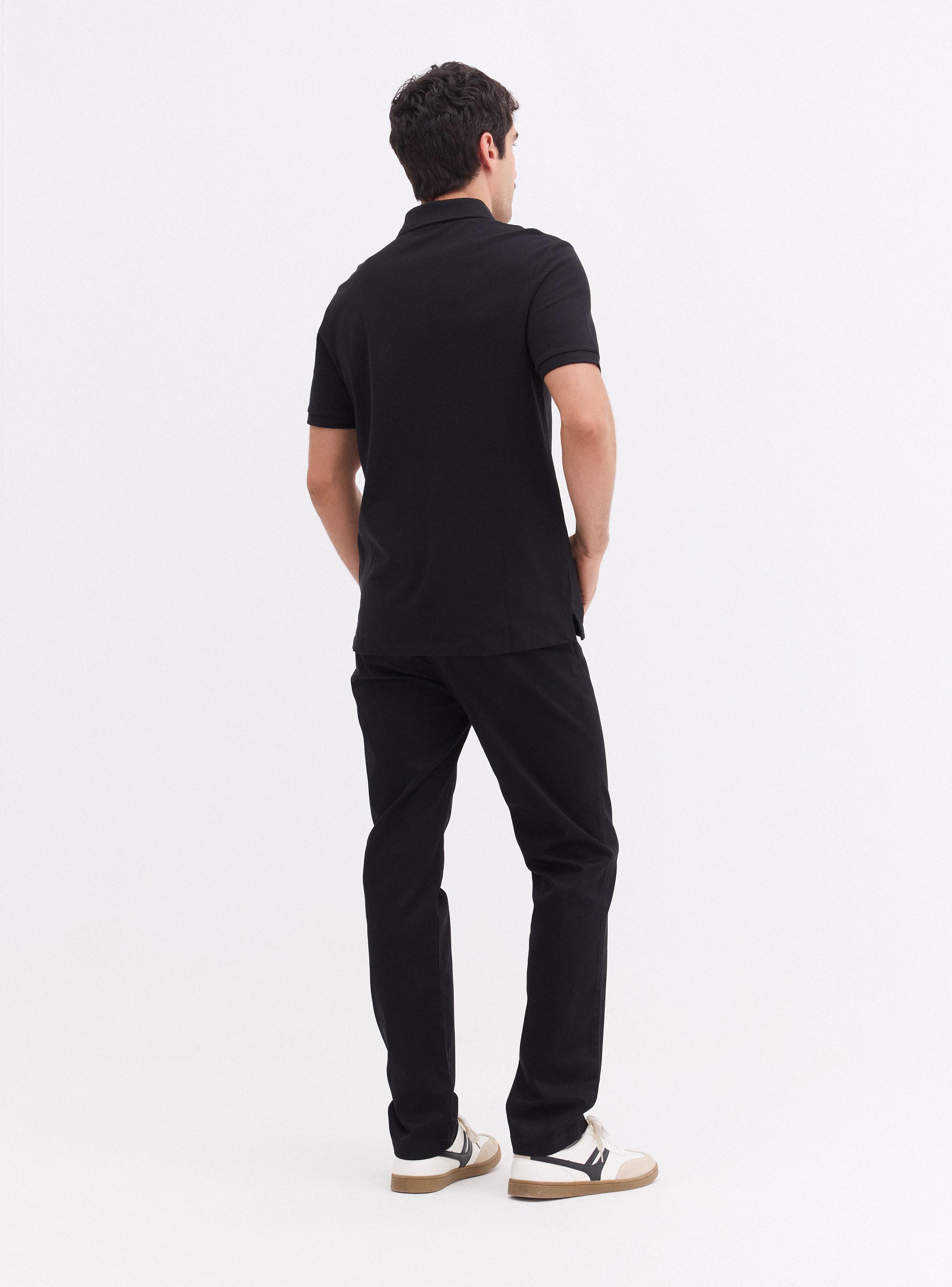 Sweater Básico Cuello V-5