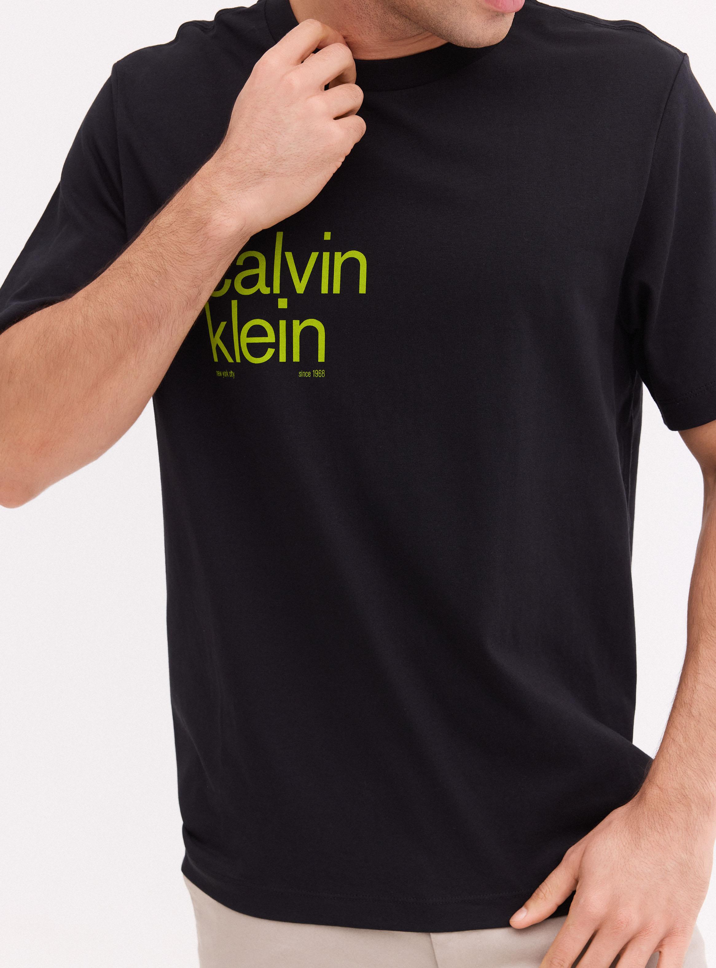 Polera Piqué Manga Larga Lisa-3