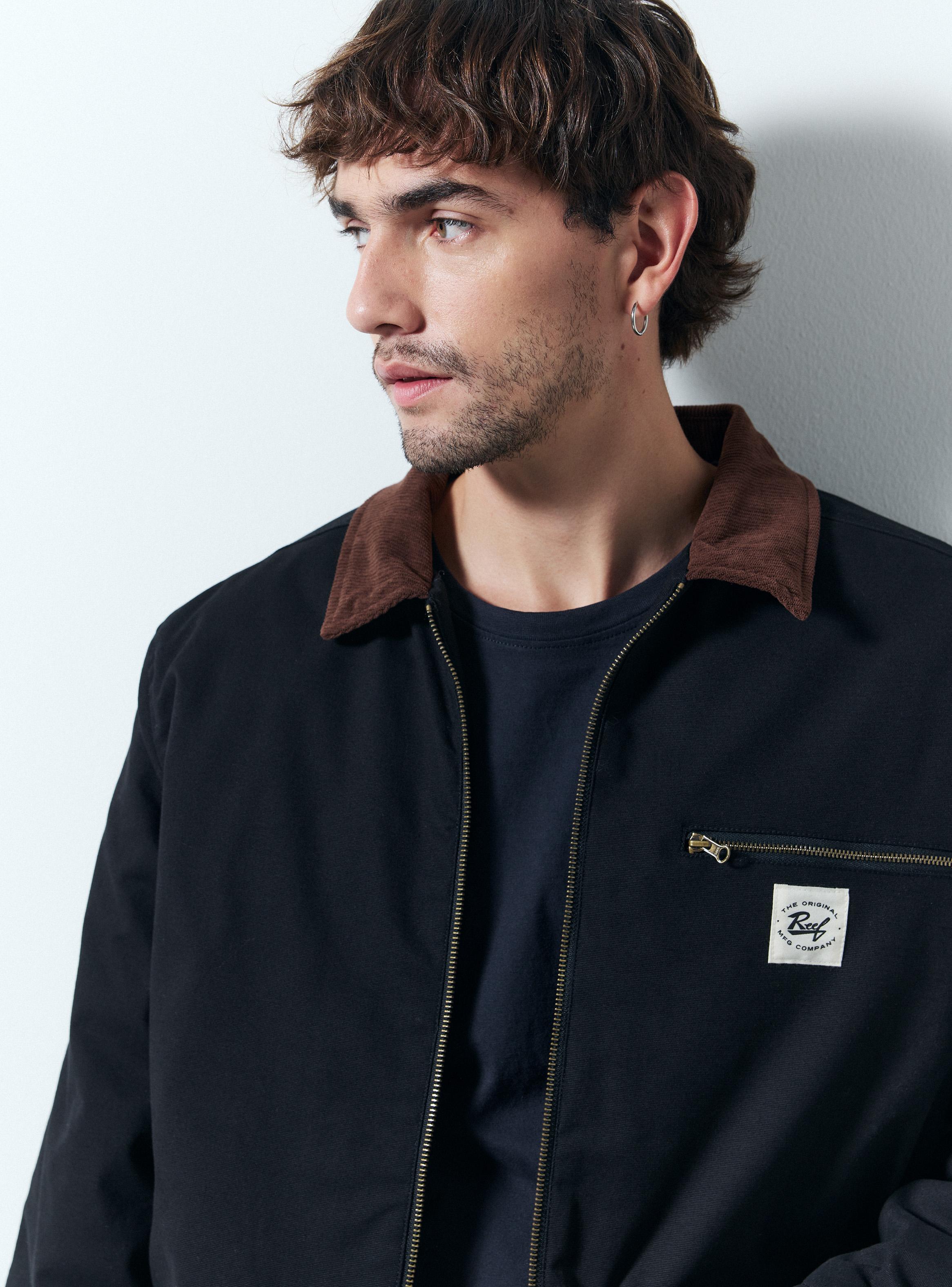 Chaqueta Detalle en Cuello Tres Bolsillos-3