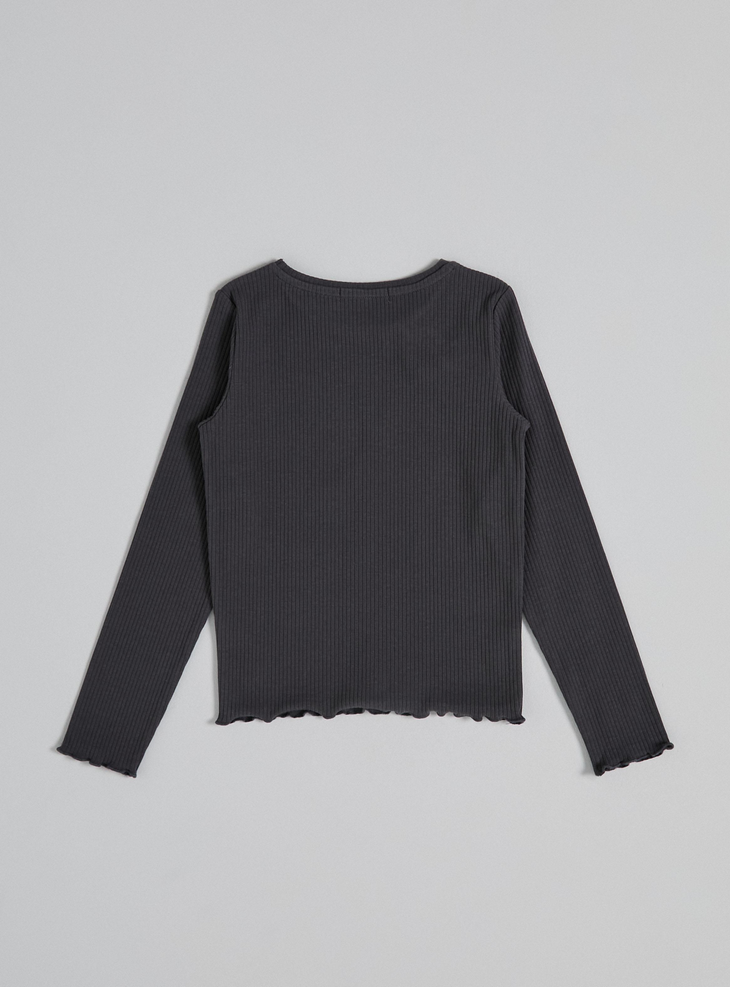 Polera Tela Acanalada con Detalles Aplicación Cintas-2