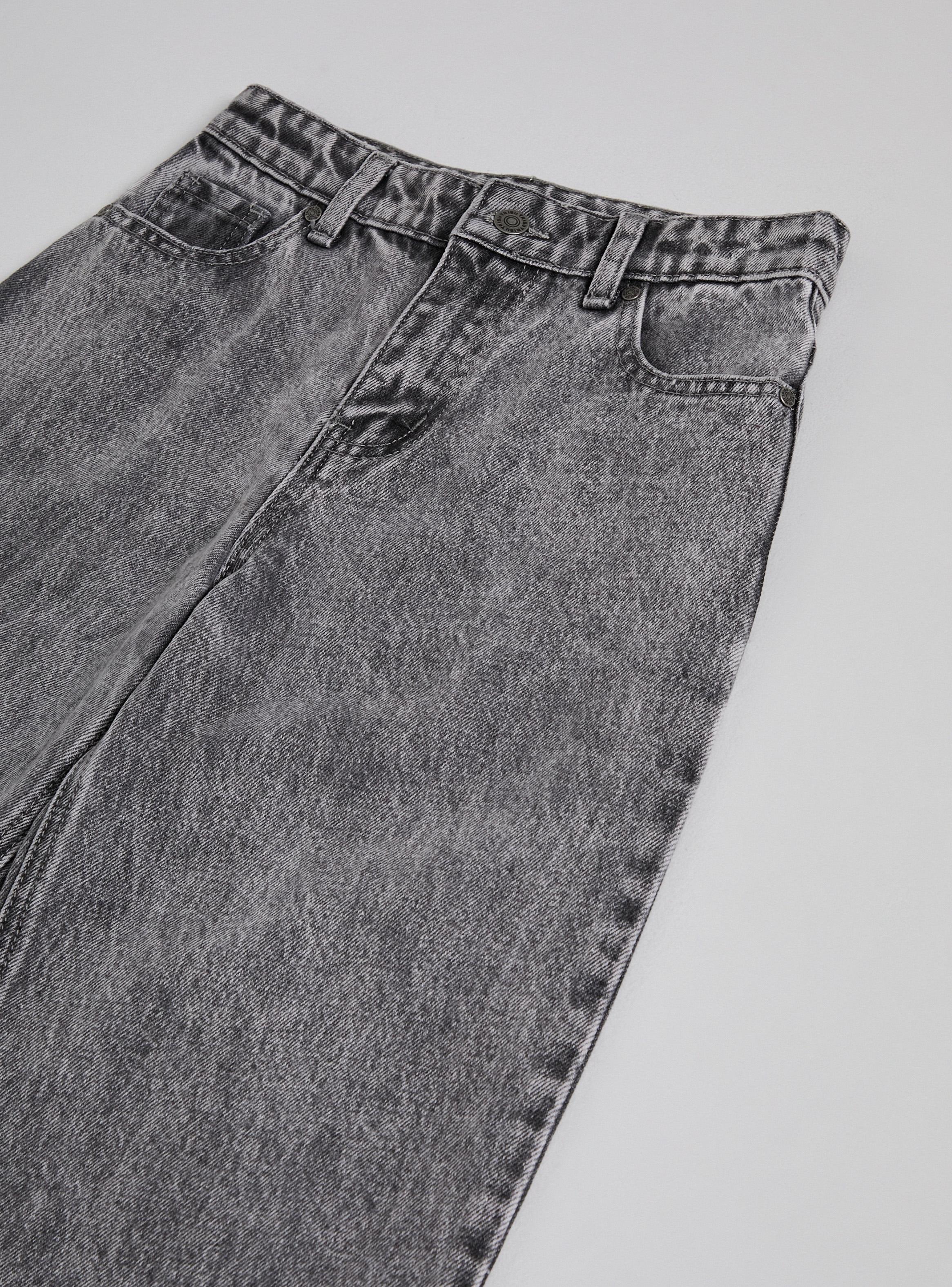 Jeans Básico Tipo Baggy-3