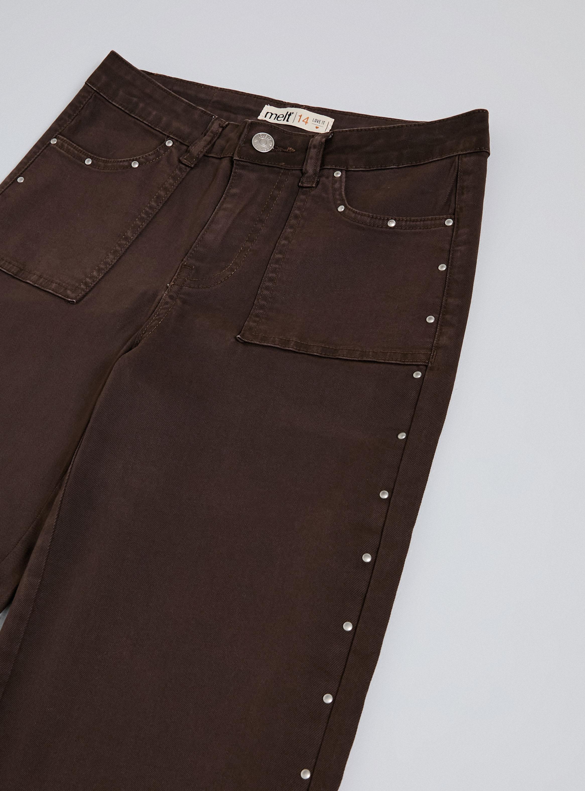 Pantalón con Tachas en Bordes-3