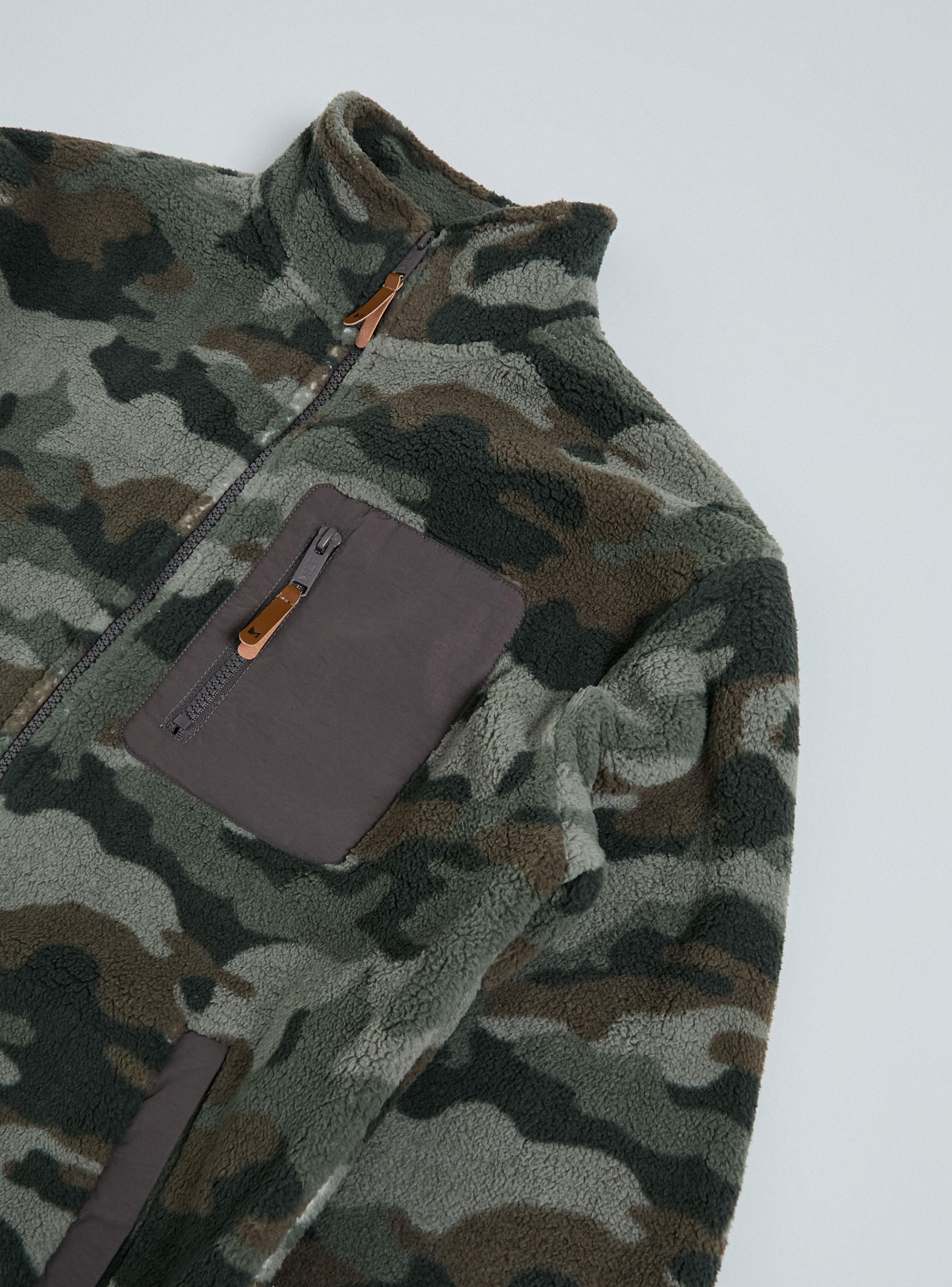 Polerón Polar Camo Full Ziper con Bolsillo Frontal-3