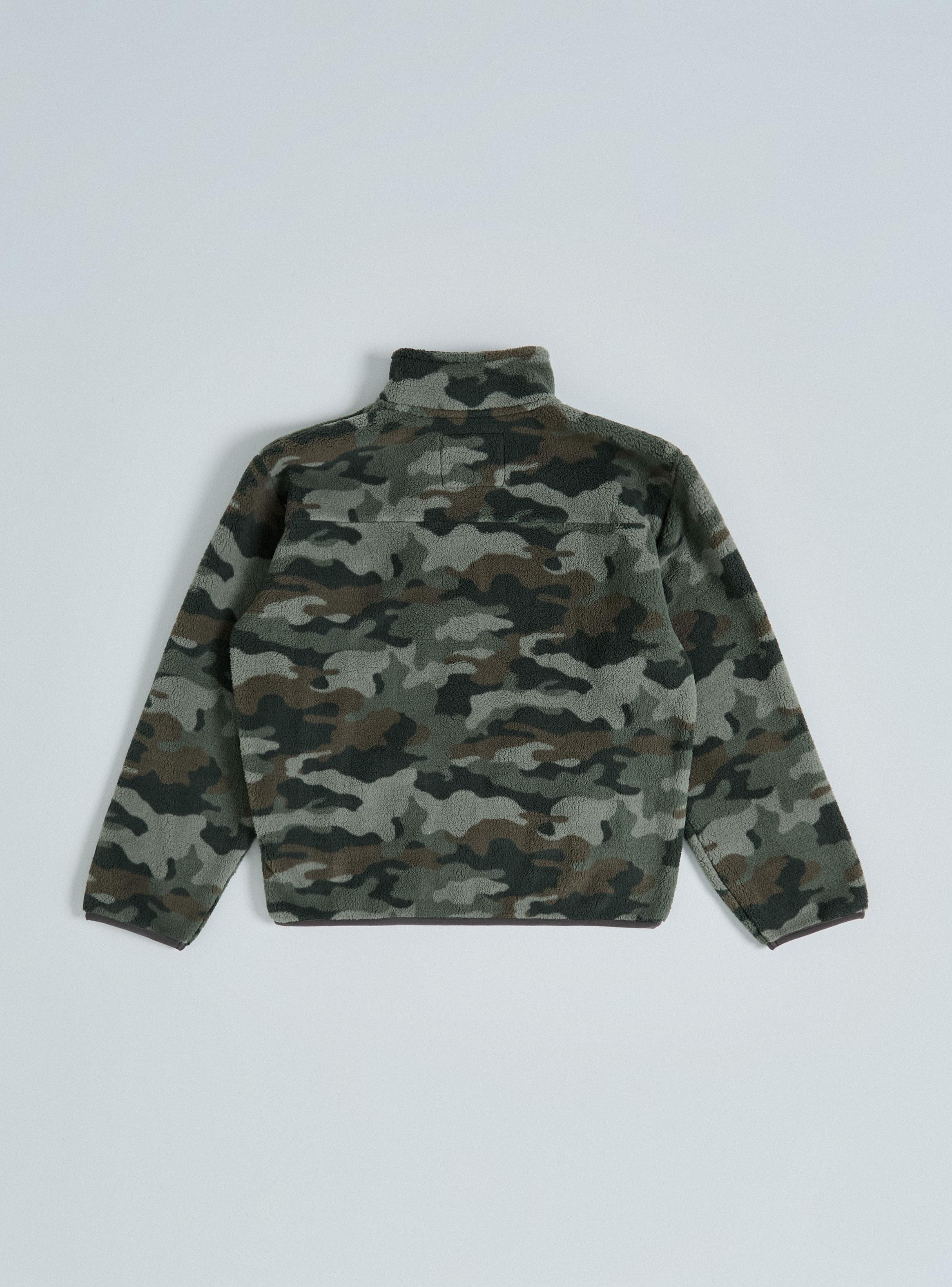 Polerón Polar Camo Full Ziper con Bolsillo Frontal-2