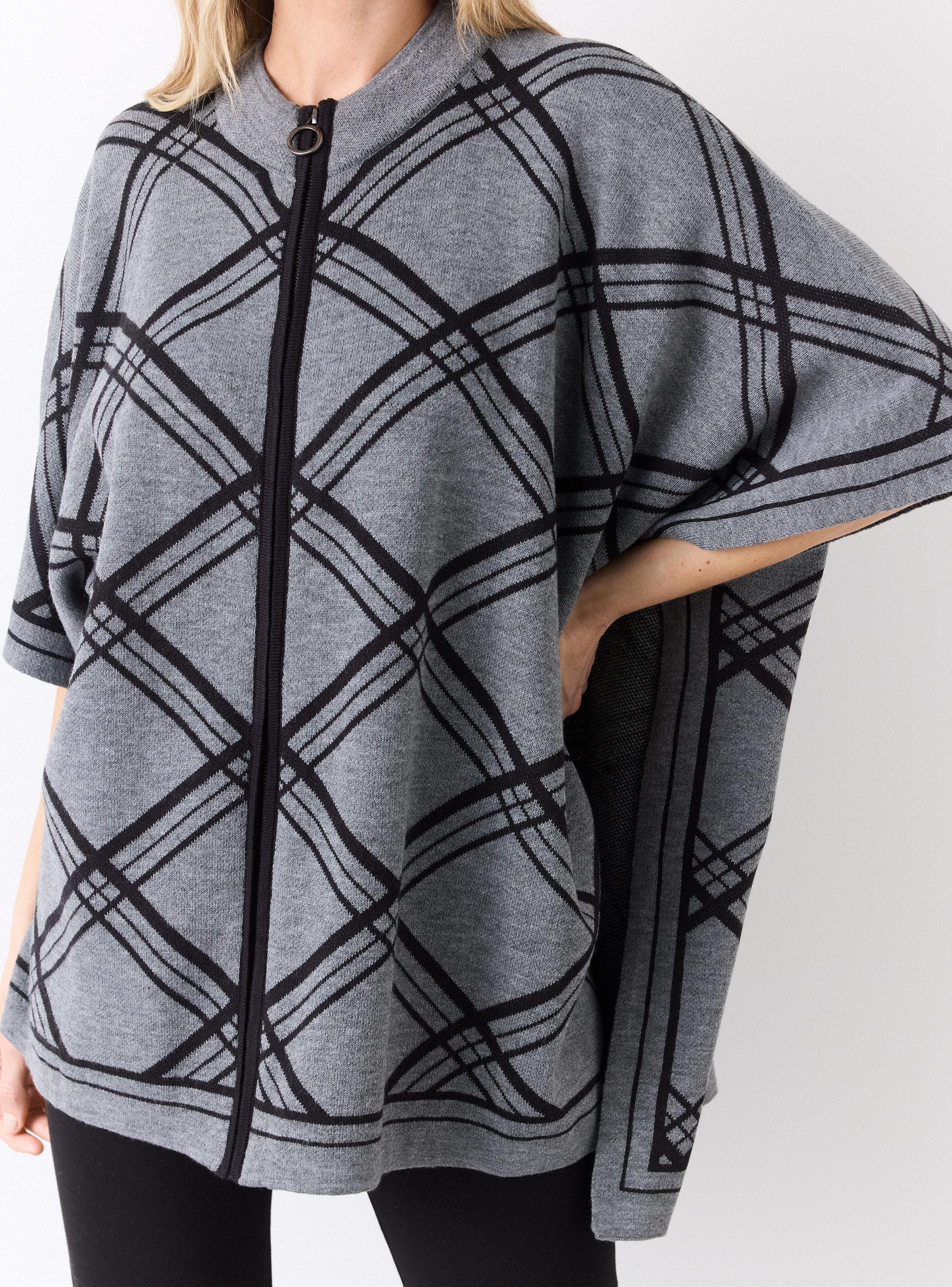 Chaleco Poncho con Cierre Frontal-3