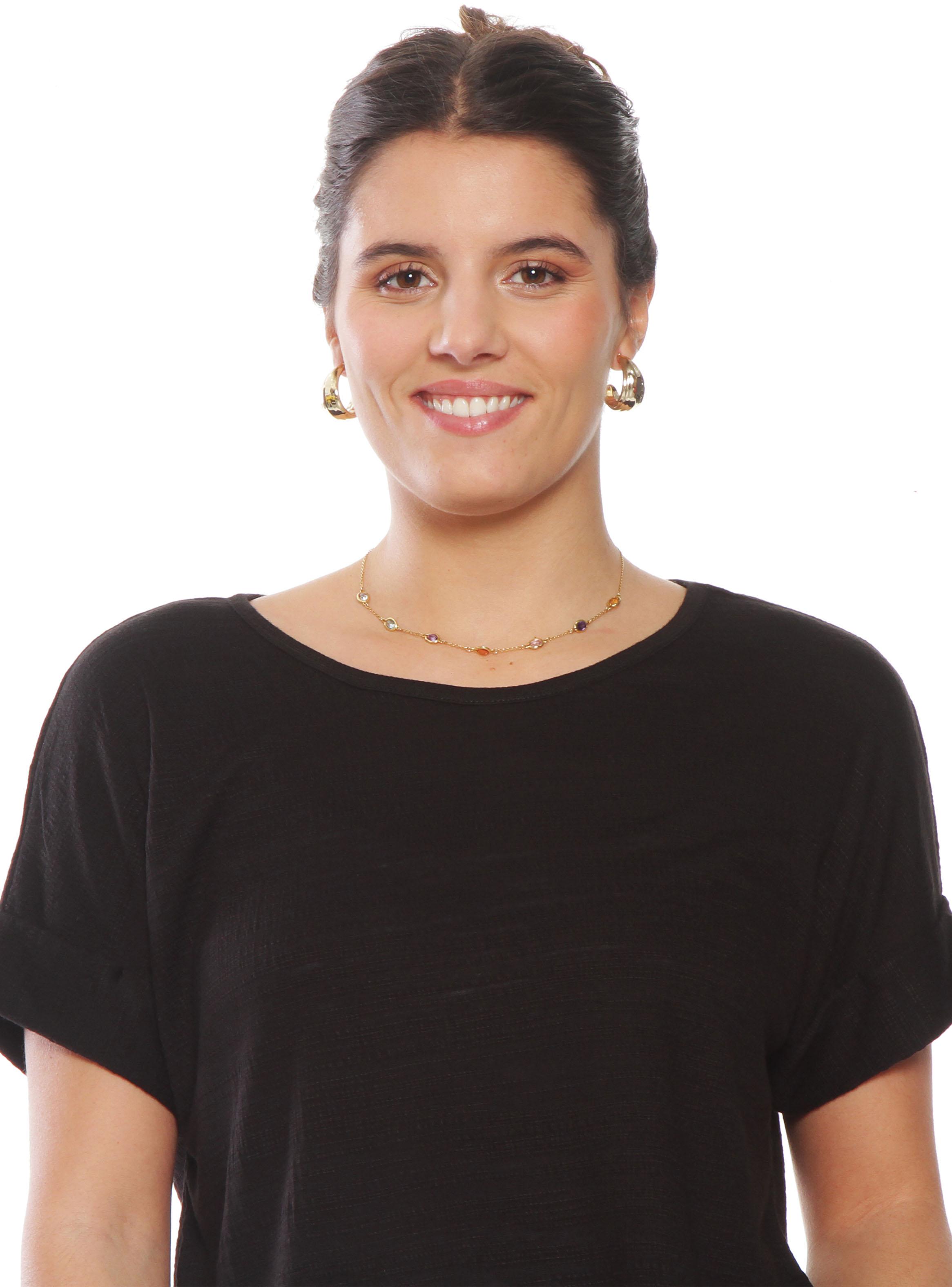 Polera Manga Corta Escote Redondo con Botones en Espalda-2