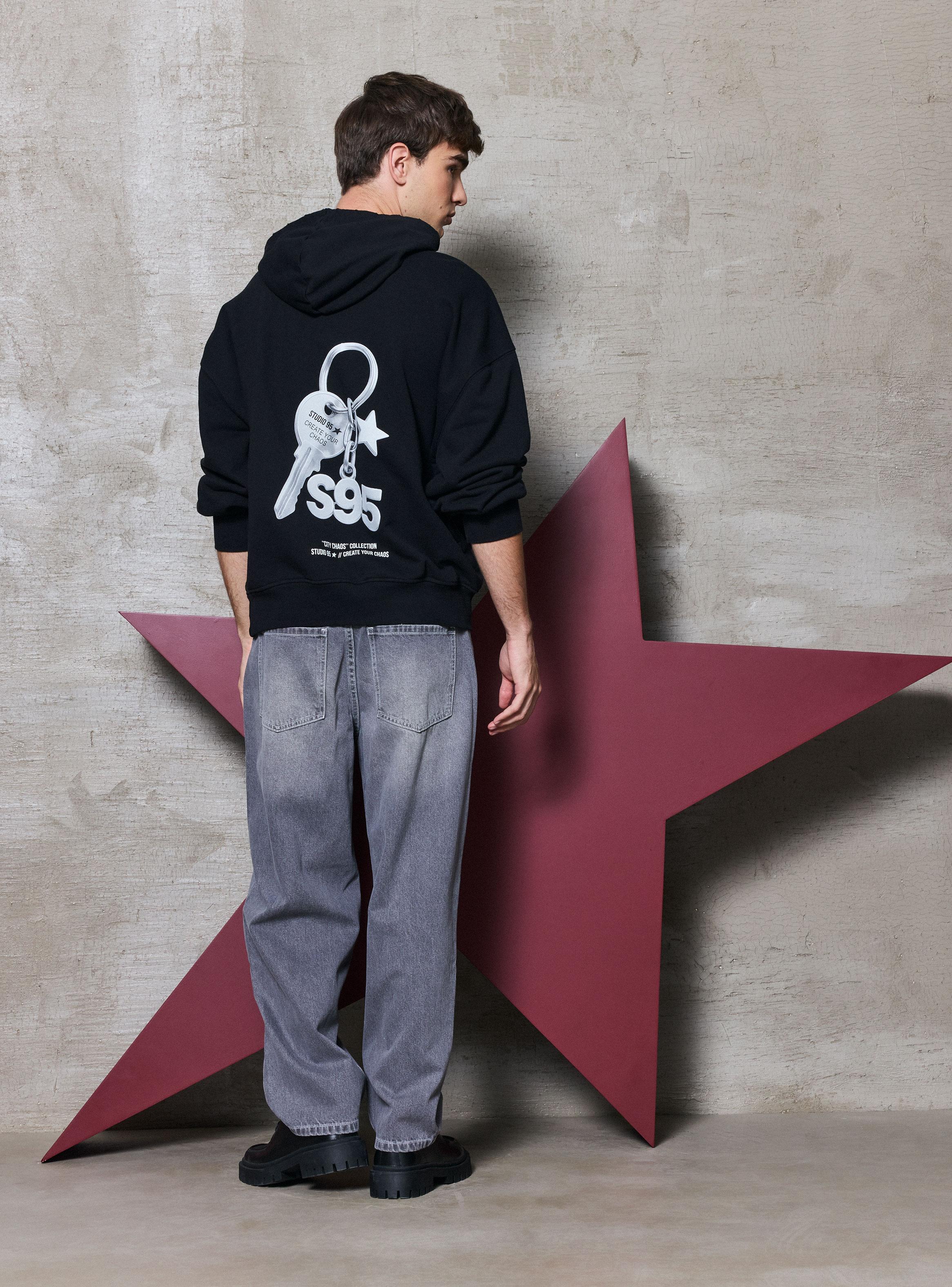 Poleron Con Capucha Colab Studio 95-5