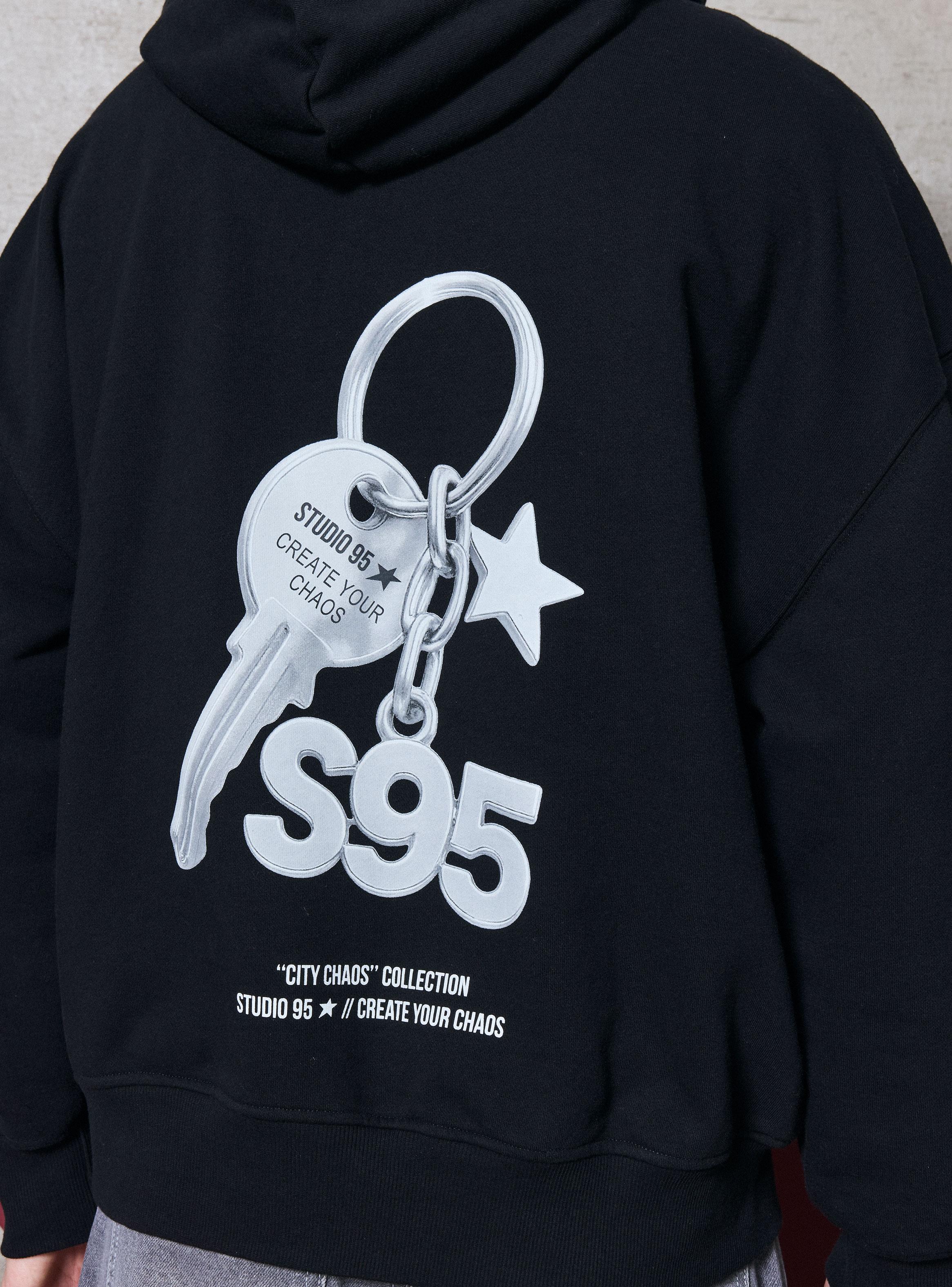 Poleron Con Capucha Colab Studio 95-3