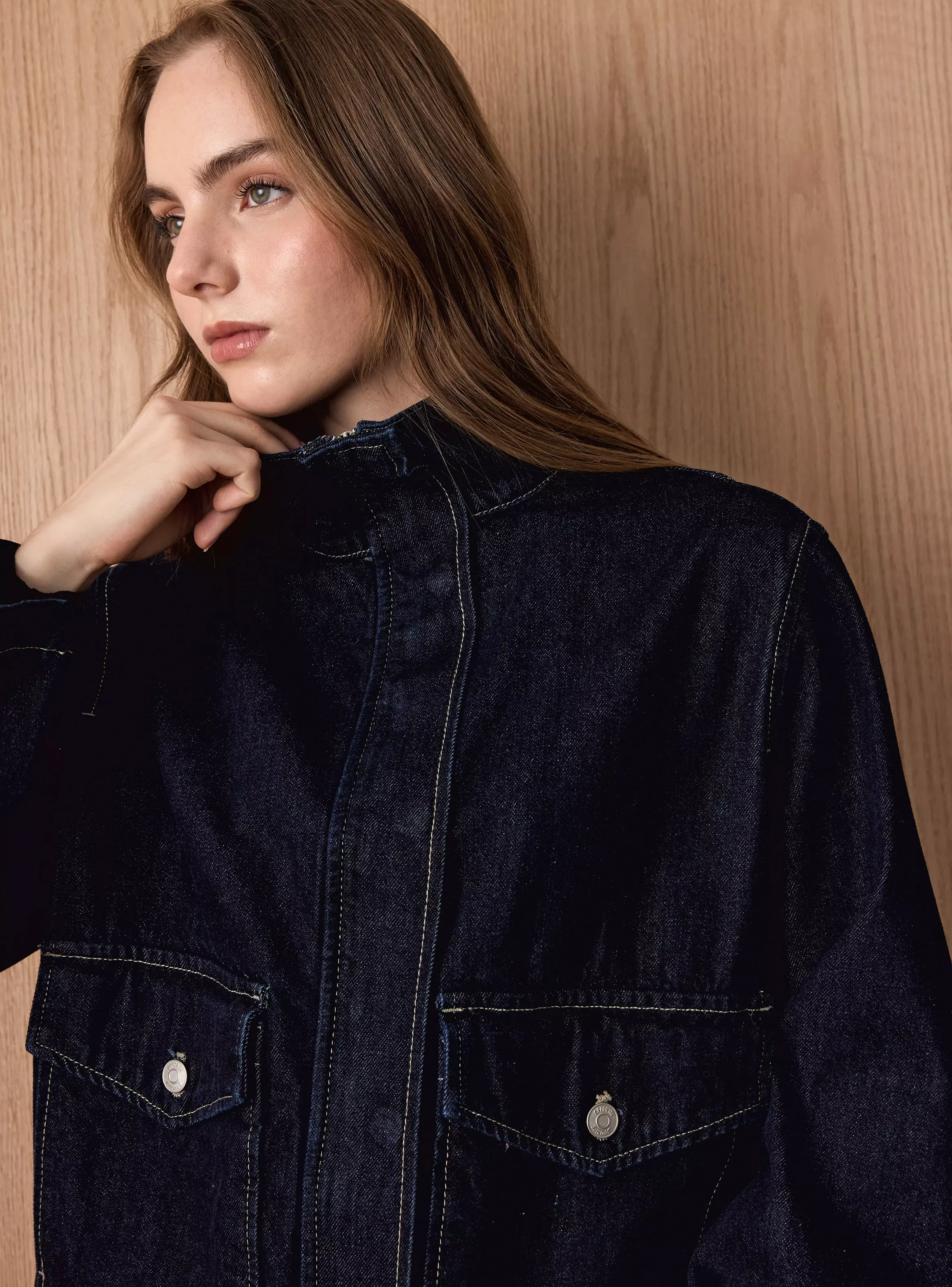 Chaqueta Cuello en Contraste-2