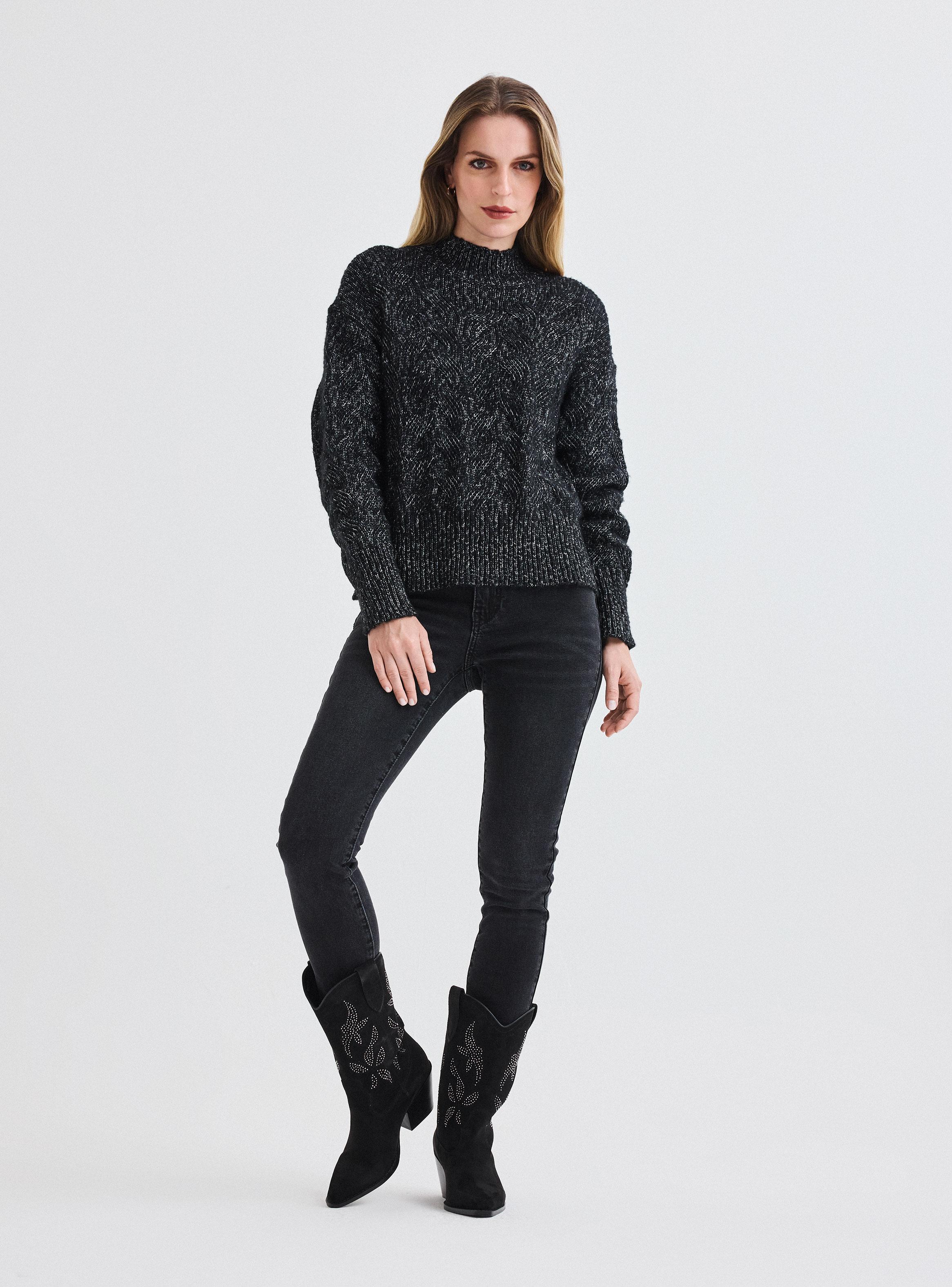 Sweater Cuello Mok con Trenzas y Lurex-4