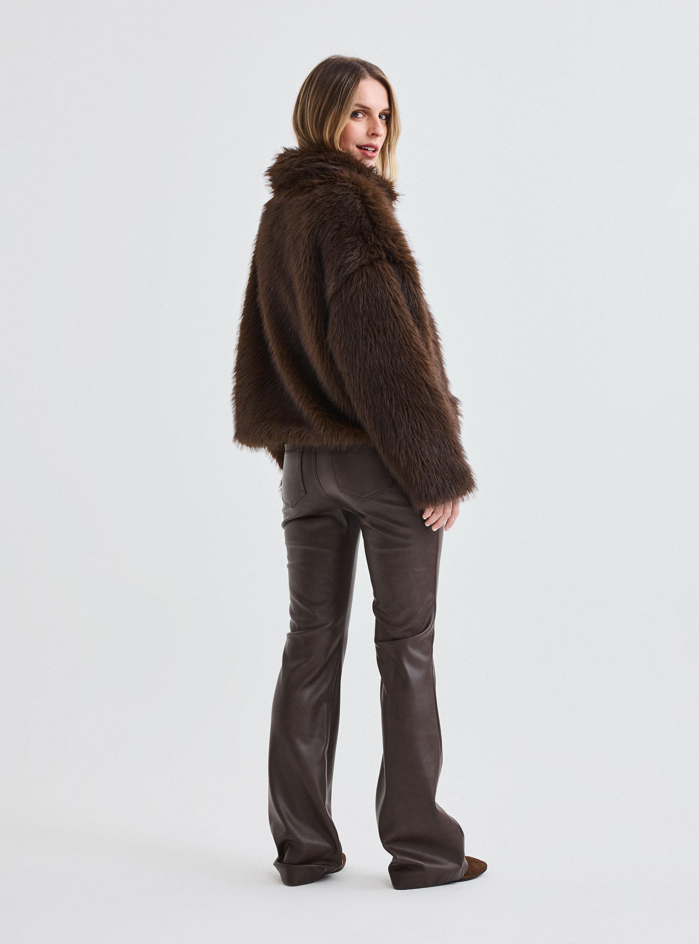 Chaqueta de Pelo Largo y Cierre-5