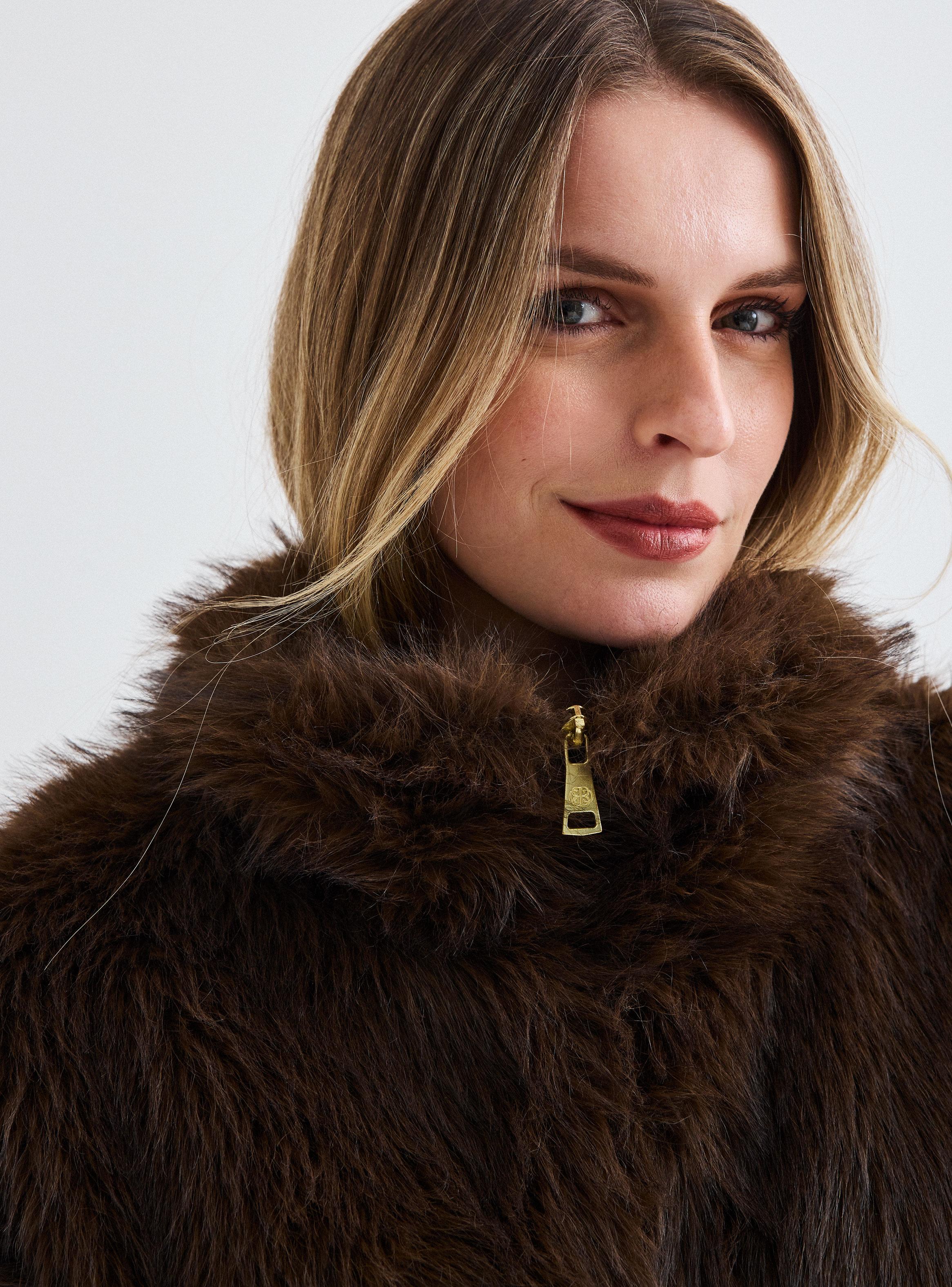 Chaqueta de Pelo Largo y Cierre-3