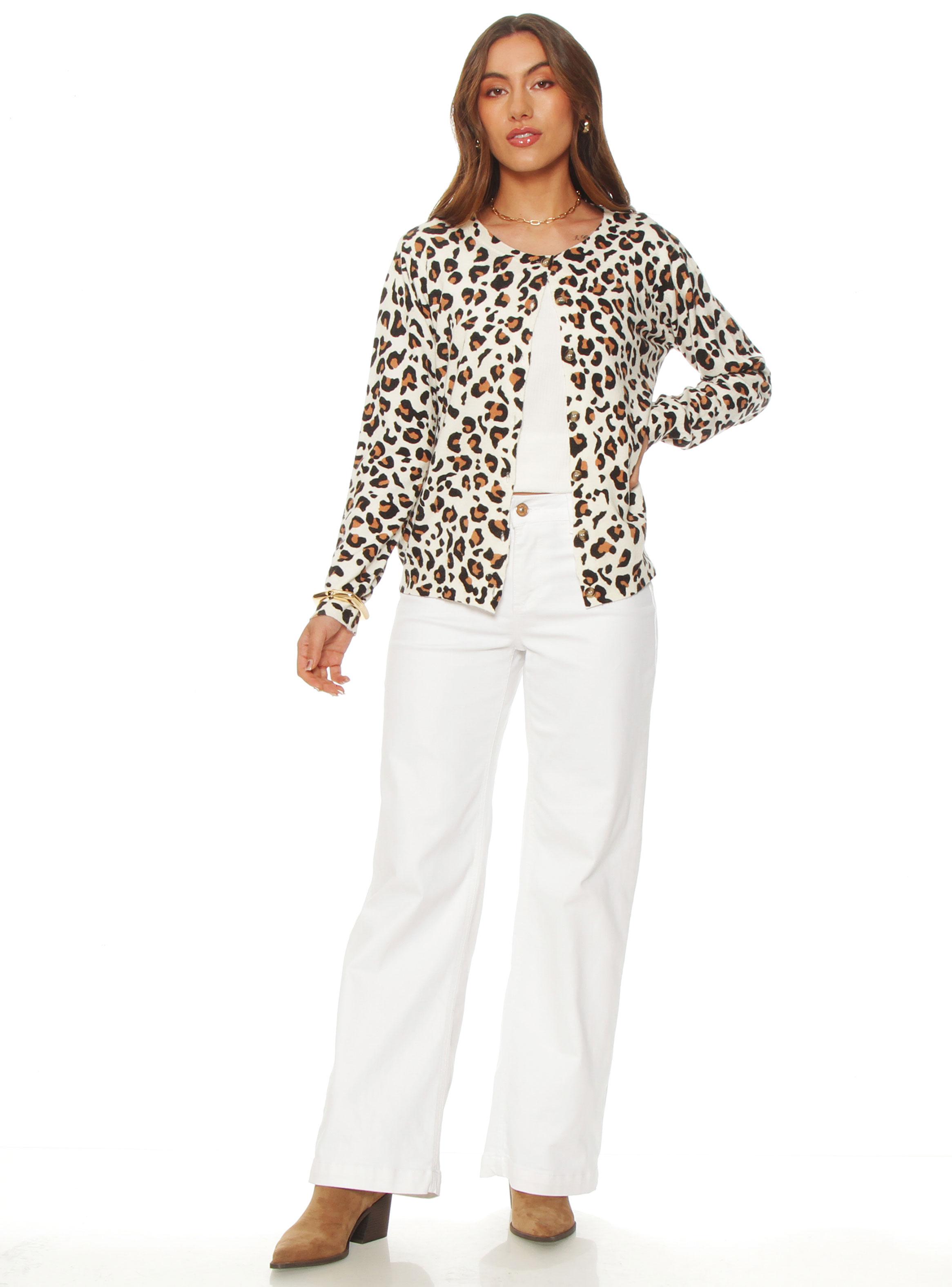 Chaleco Manga Larga Animal Print Abotonado en Delantero-3