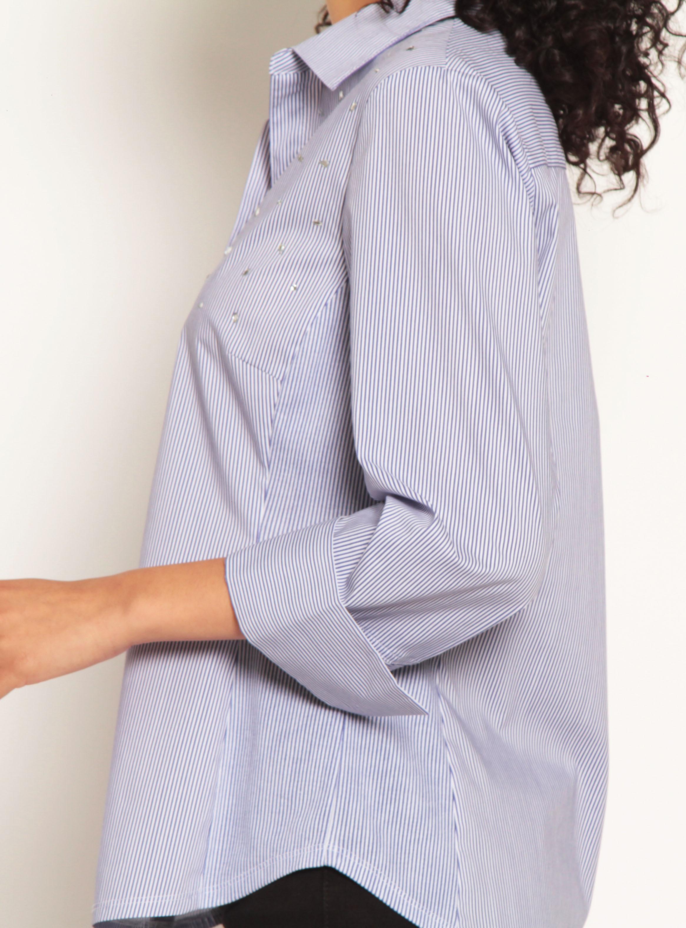 Blusa Manga 3/4 con Botón Brillante y Aplicación Strass-2