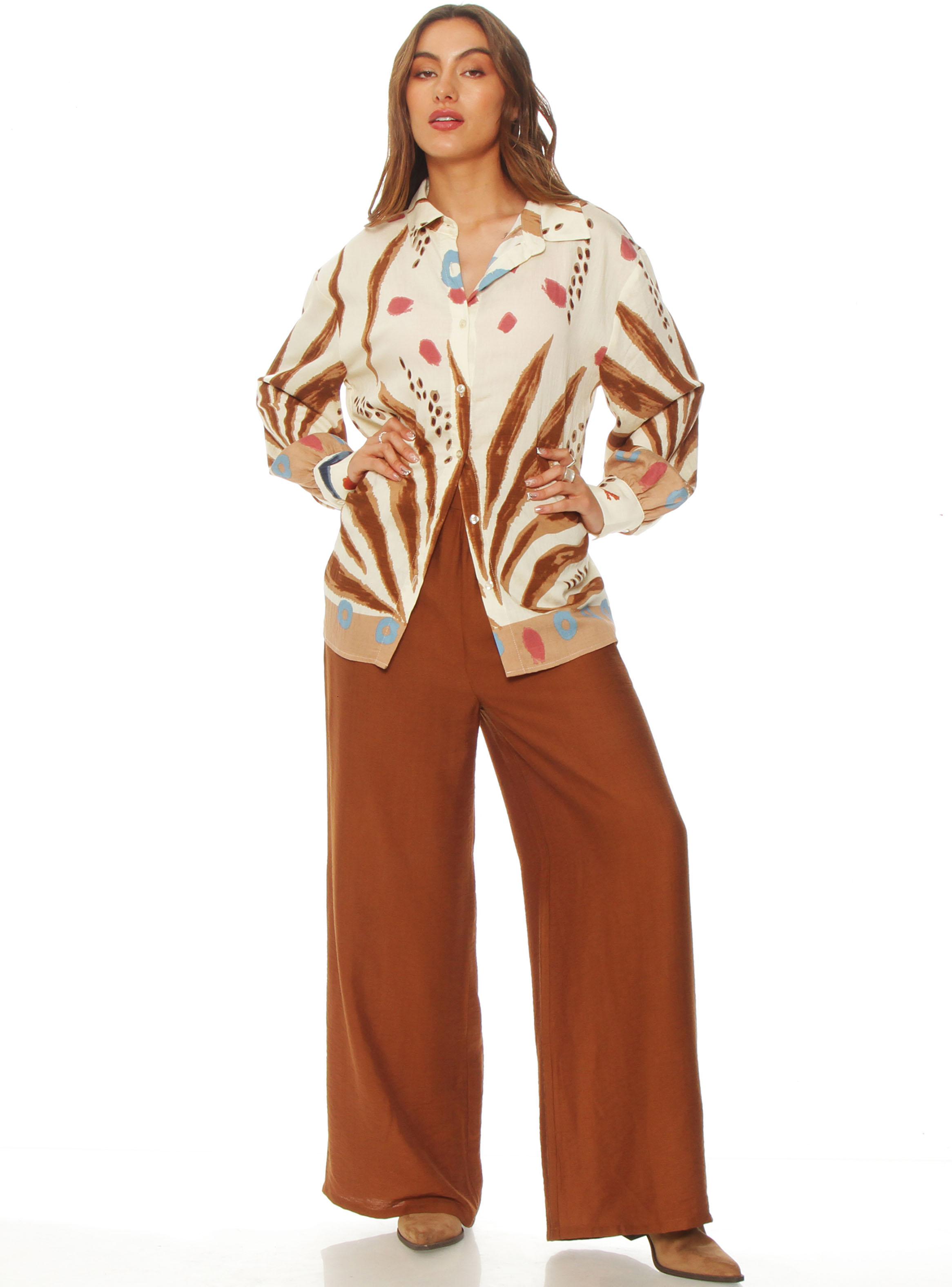 Blusa Manga Larga Estampada Abotonada en Delantero-3