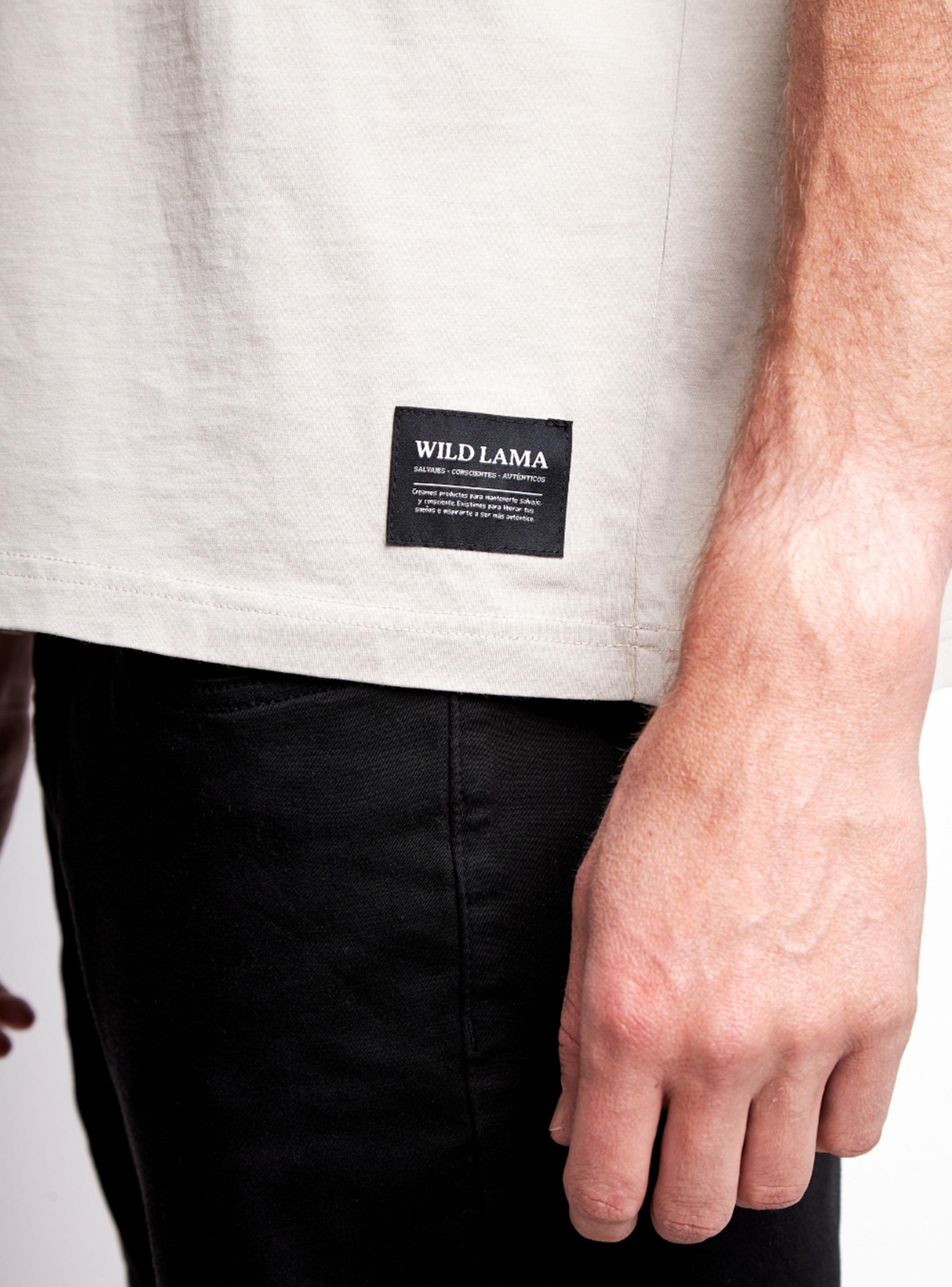 Polera Print Stay Wild Explore-5