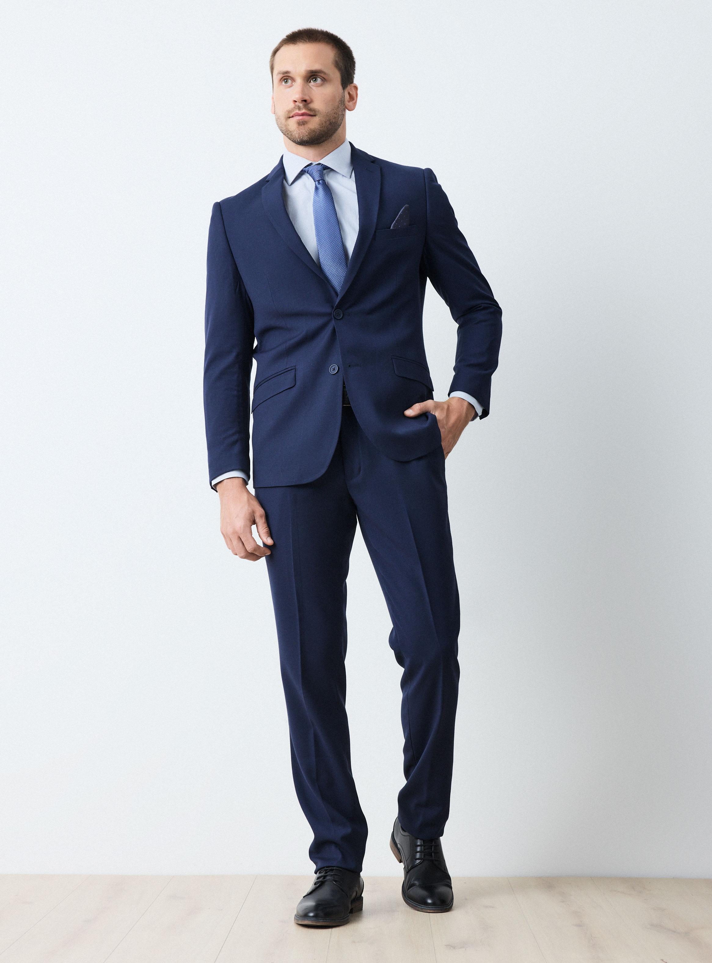 Traje Recto Regular-4