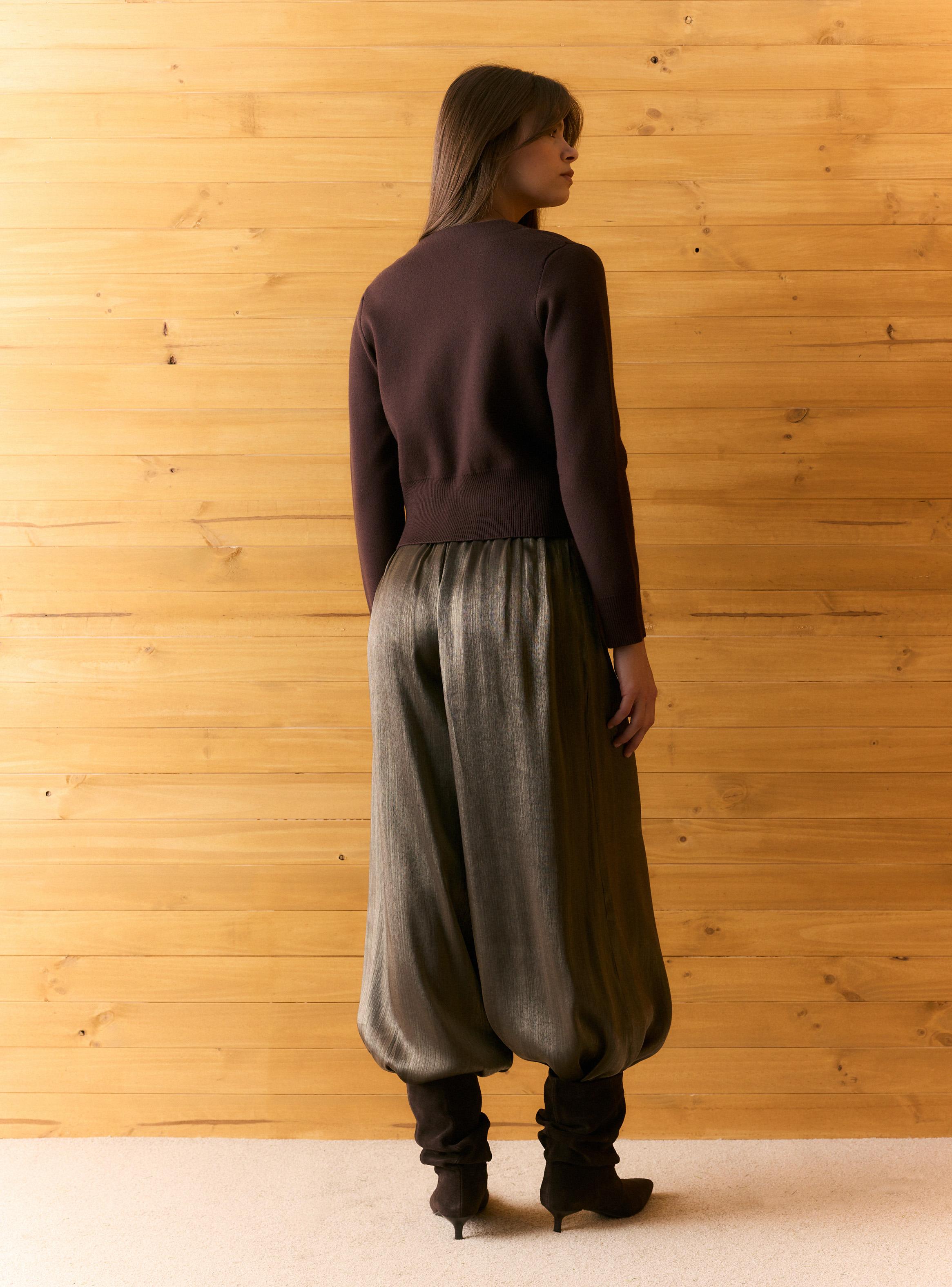 Chaleco Cuello Cruzado Detalle Botón Metálico-5