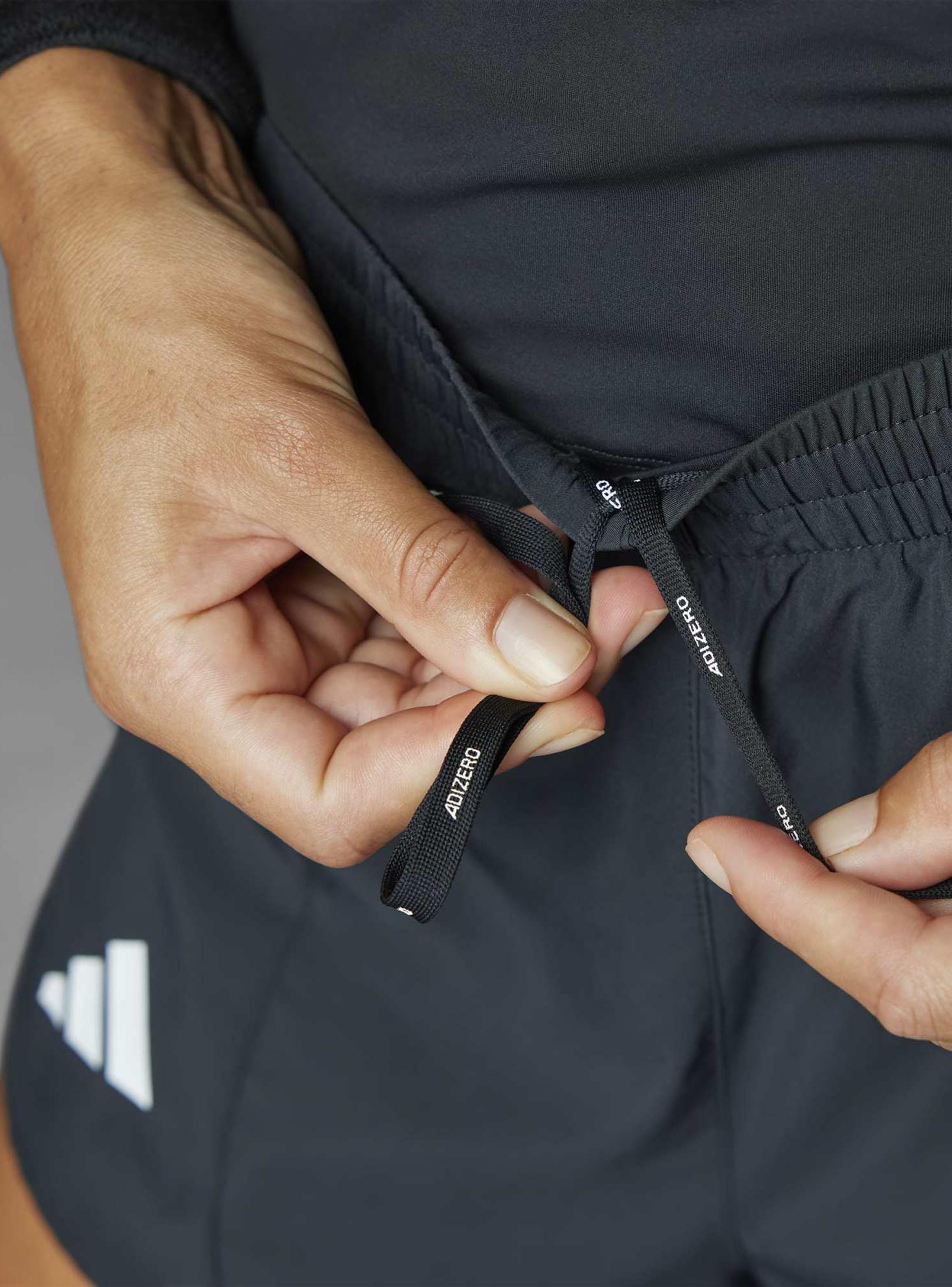 Short Logo  Adizero-3