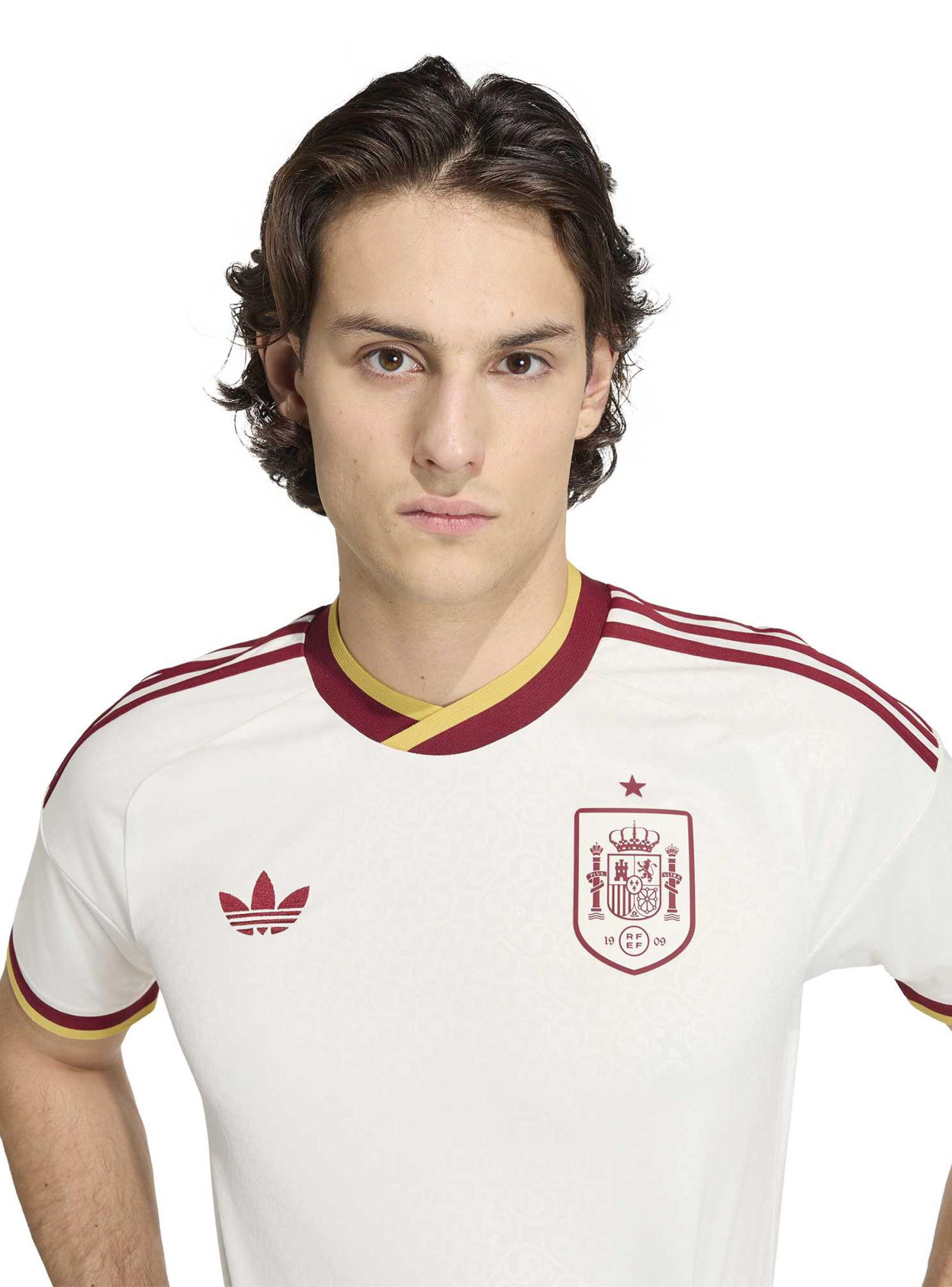 Camiseta de Fútbol Visitante España 26-2