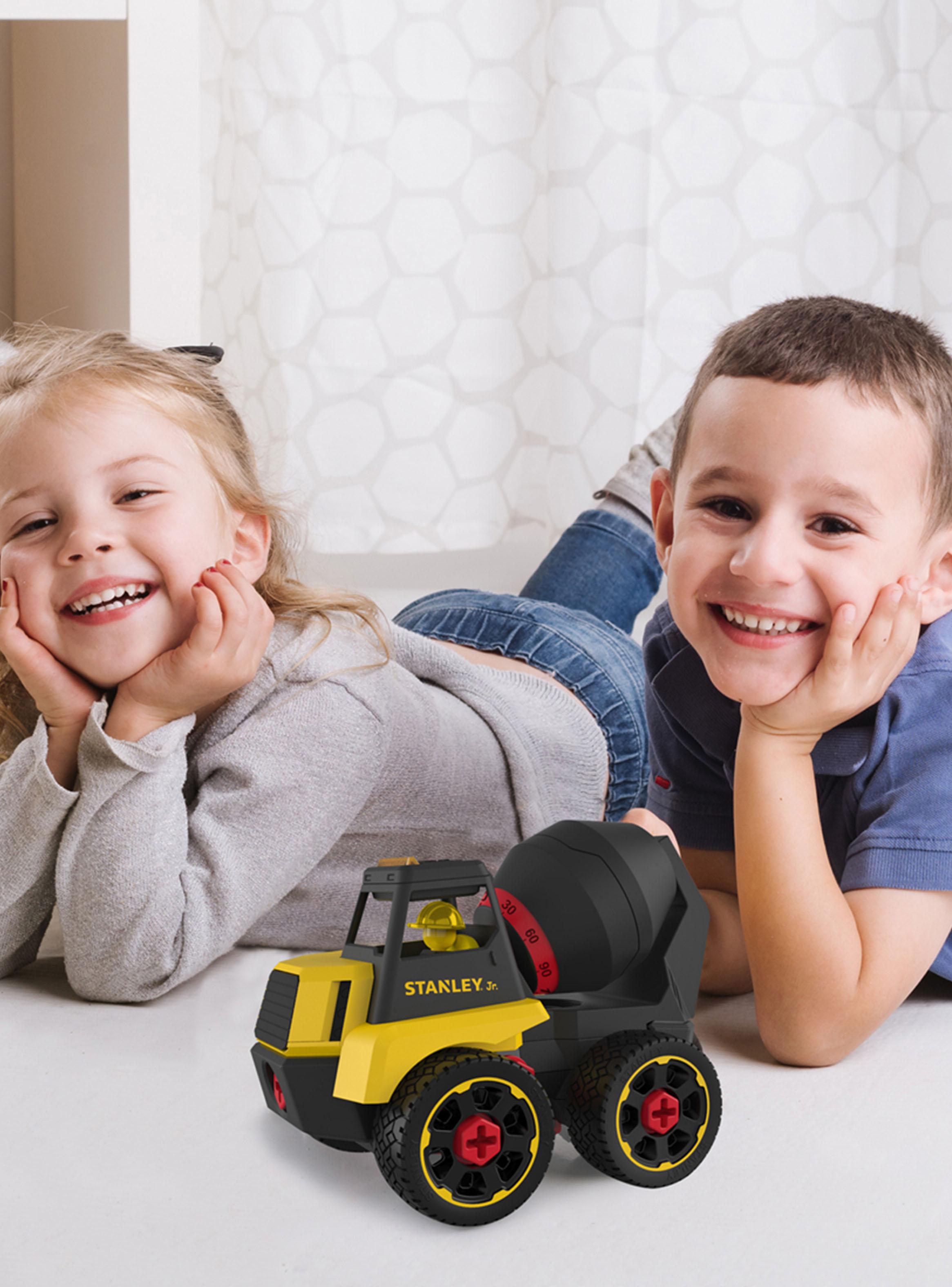 Camión de Cemento Desmontable Stanley Jr 23 Piezas-2