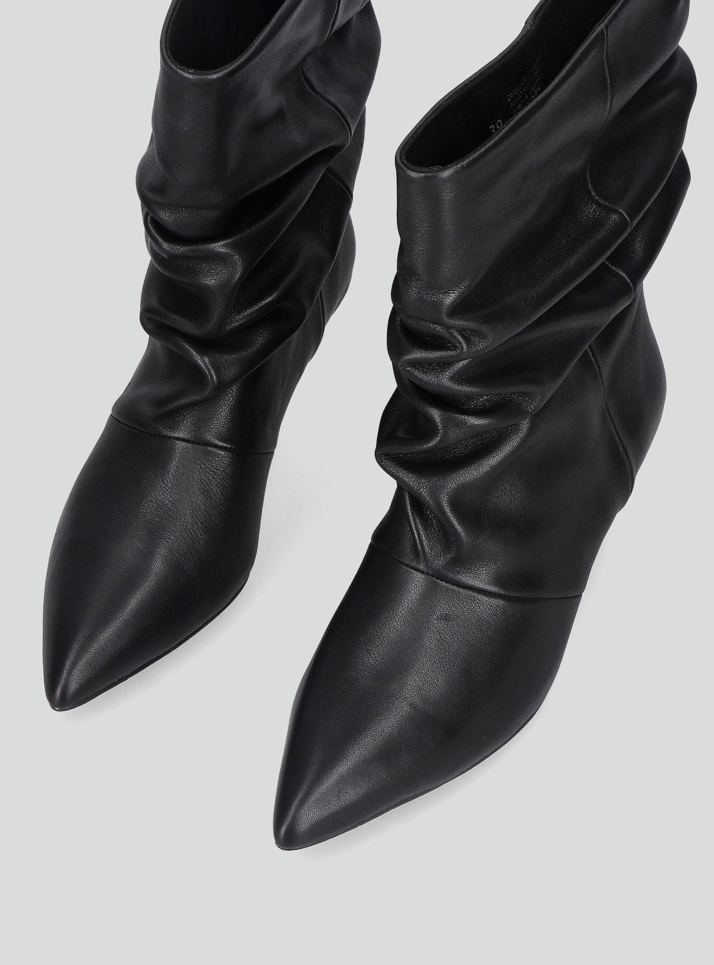 Botín Cuero Arrugada Mujer-3