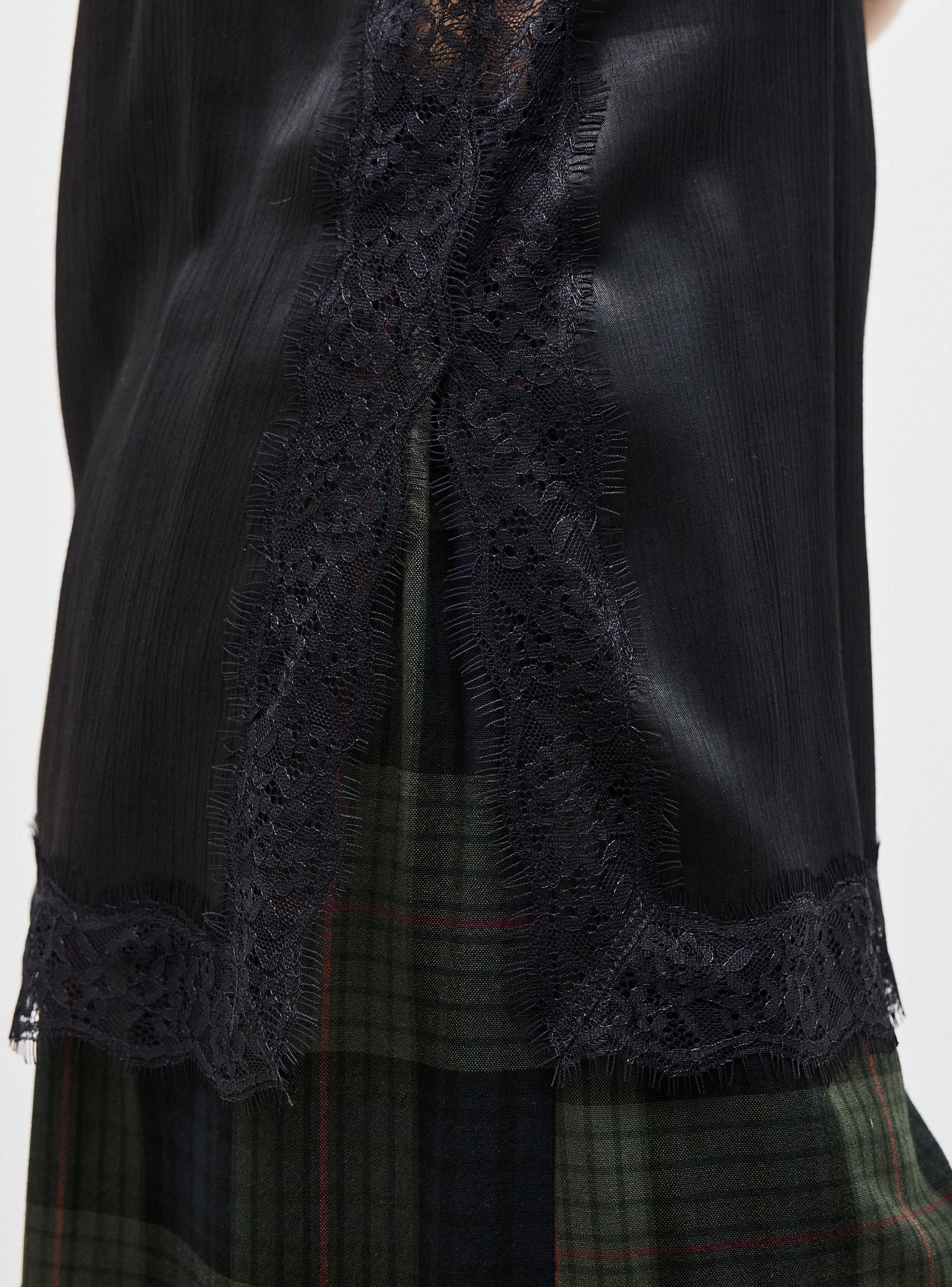 Blusa Lencera Tirantes Satín-3