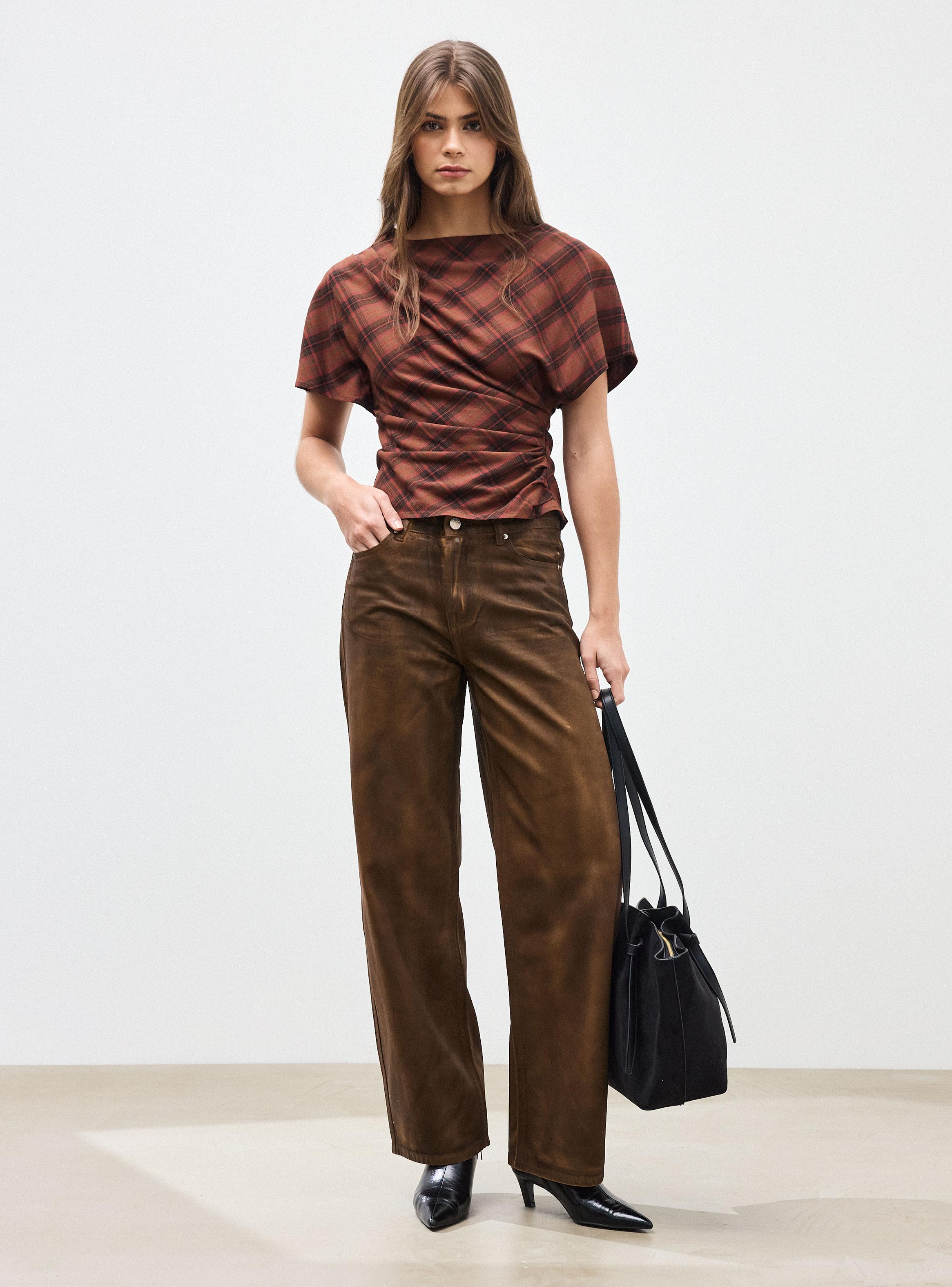 Jeans Barrel Wide Leg Efecto Coated-4