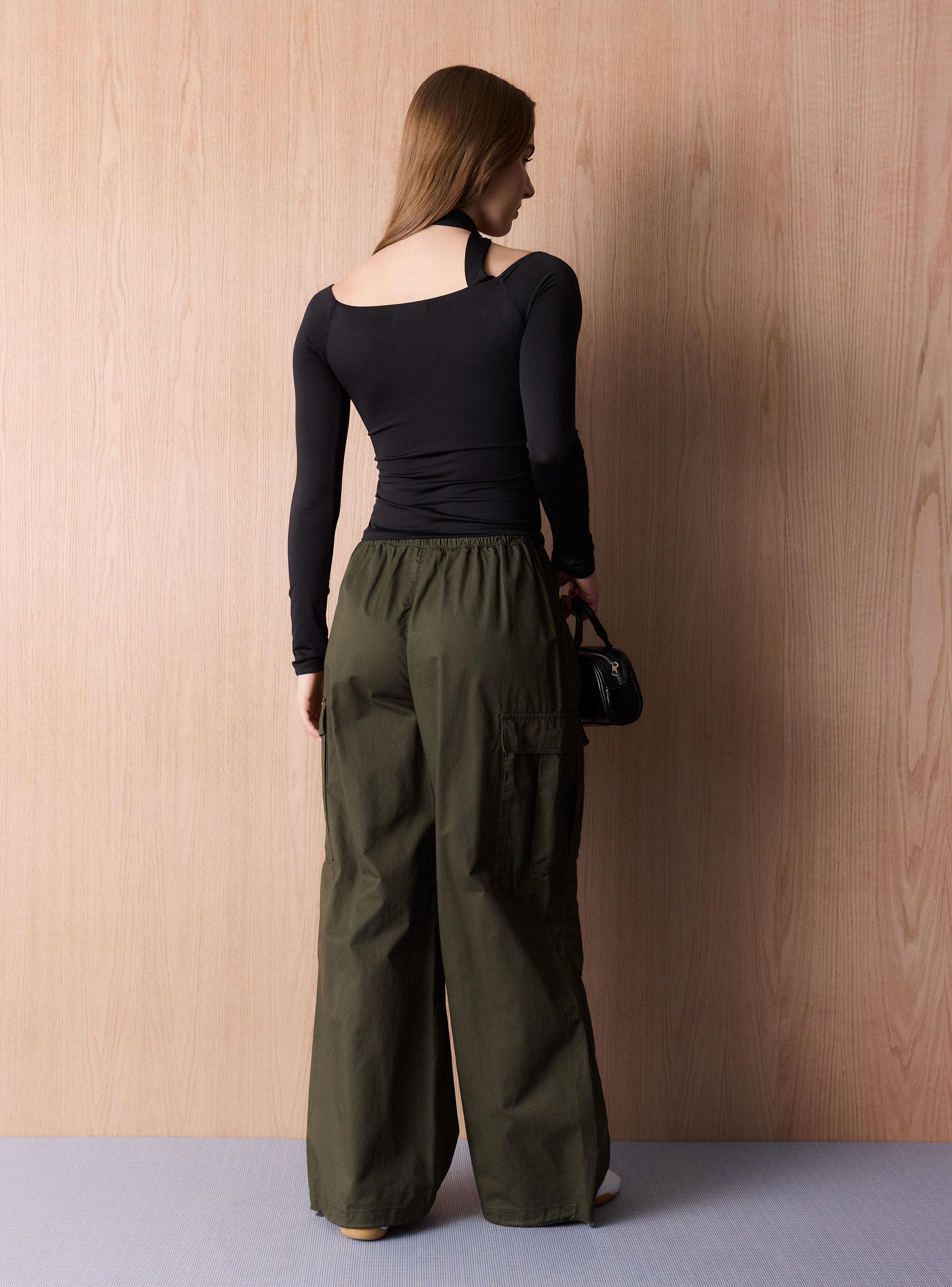 Polera con Lazo en Cuello-5