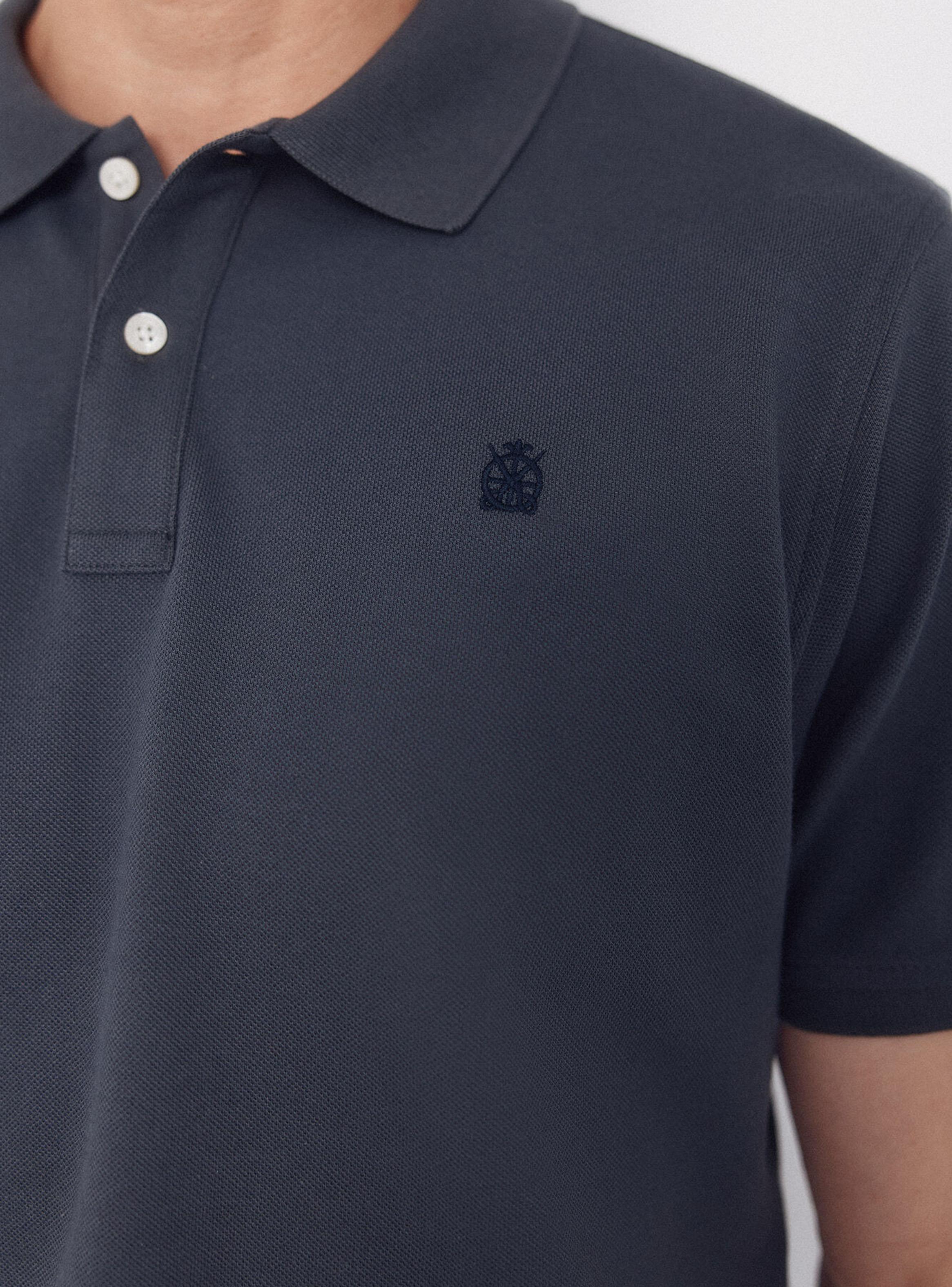 Polo Básico Piqué Logo Bordado-2