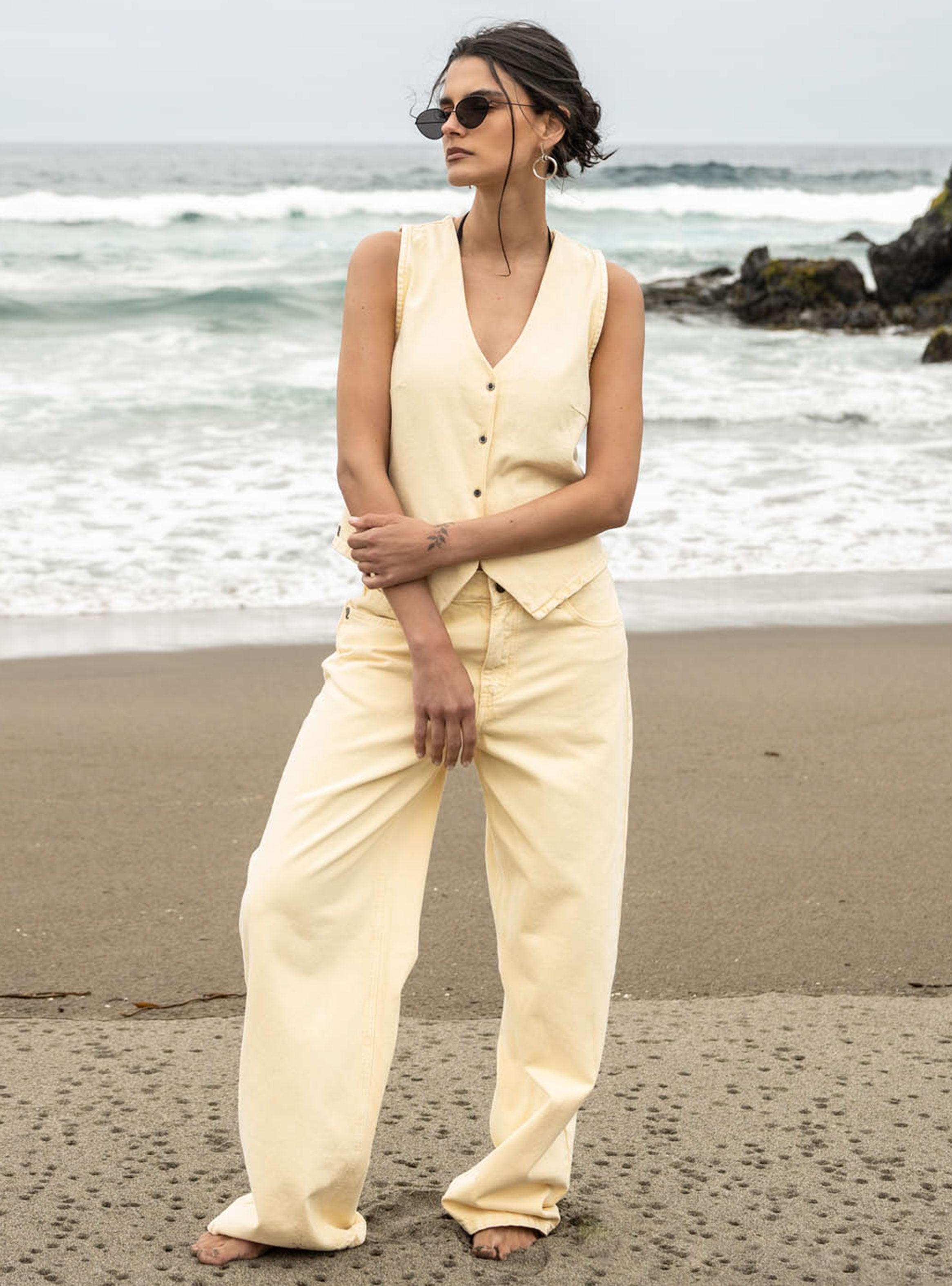 Jeans Recto Tiro Medio Amarillo-2