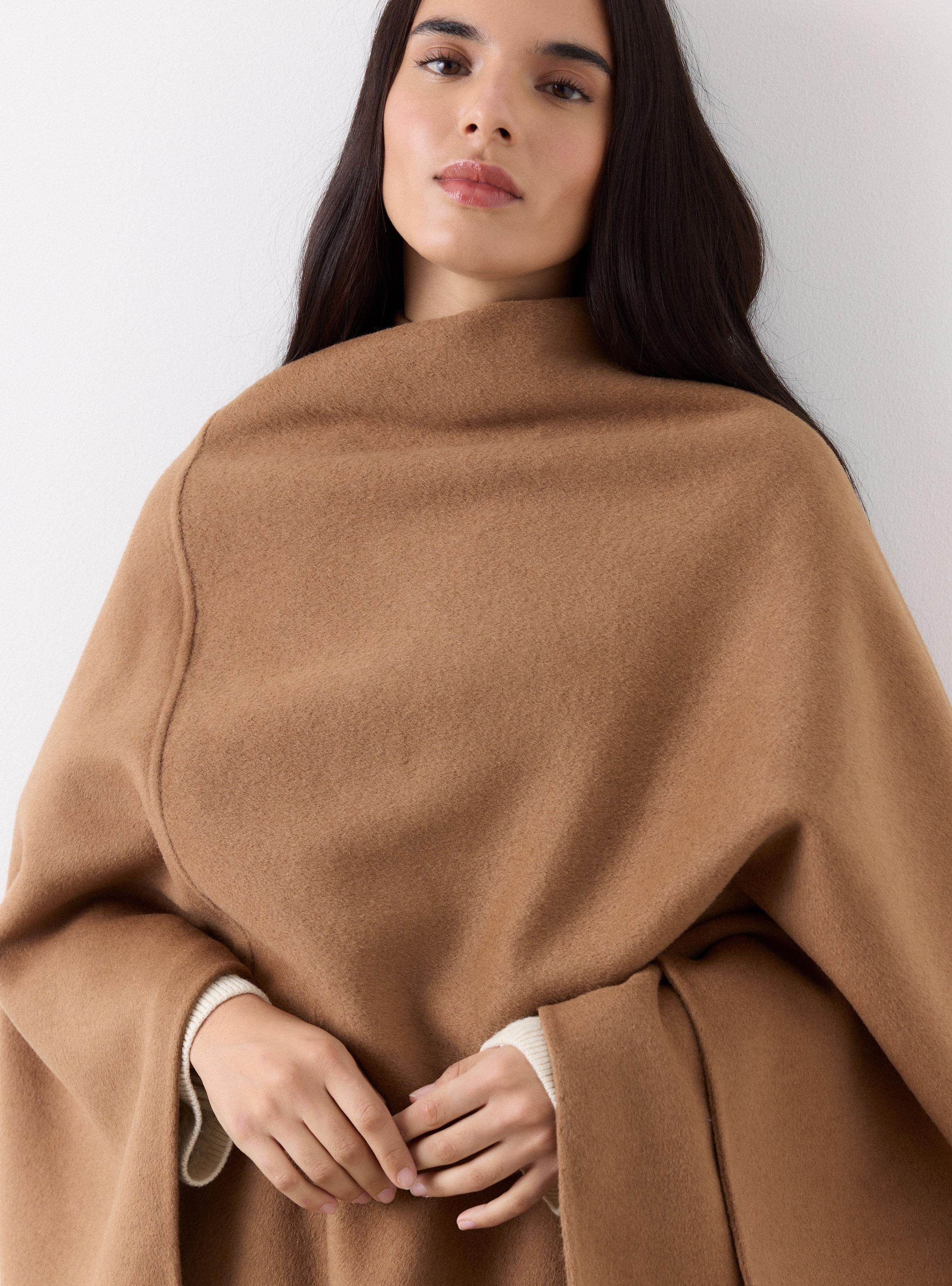 Abrigo Lana Hecho a Mano-2