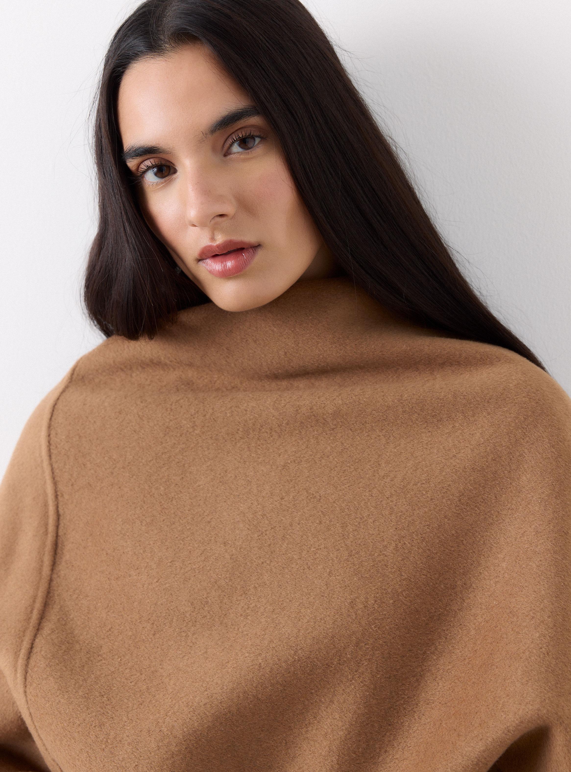 Abrigo Lana Hecho a Mano-3