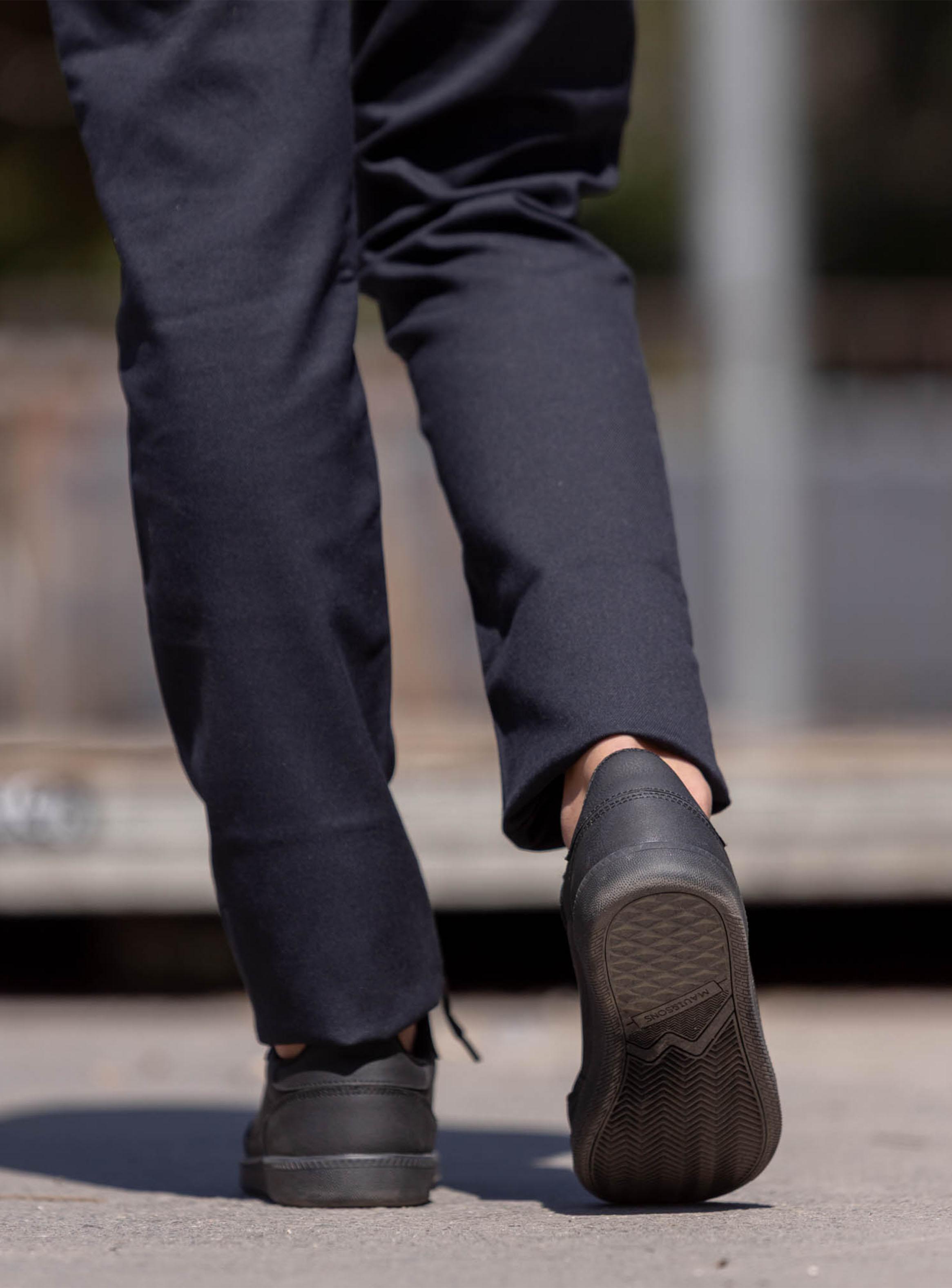 Zapato Escolar Cuero Acordonado Mujer-3