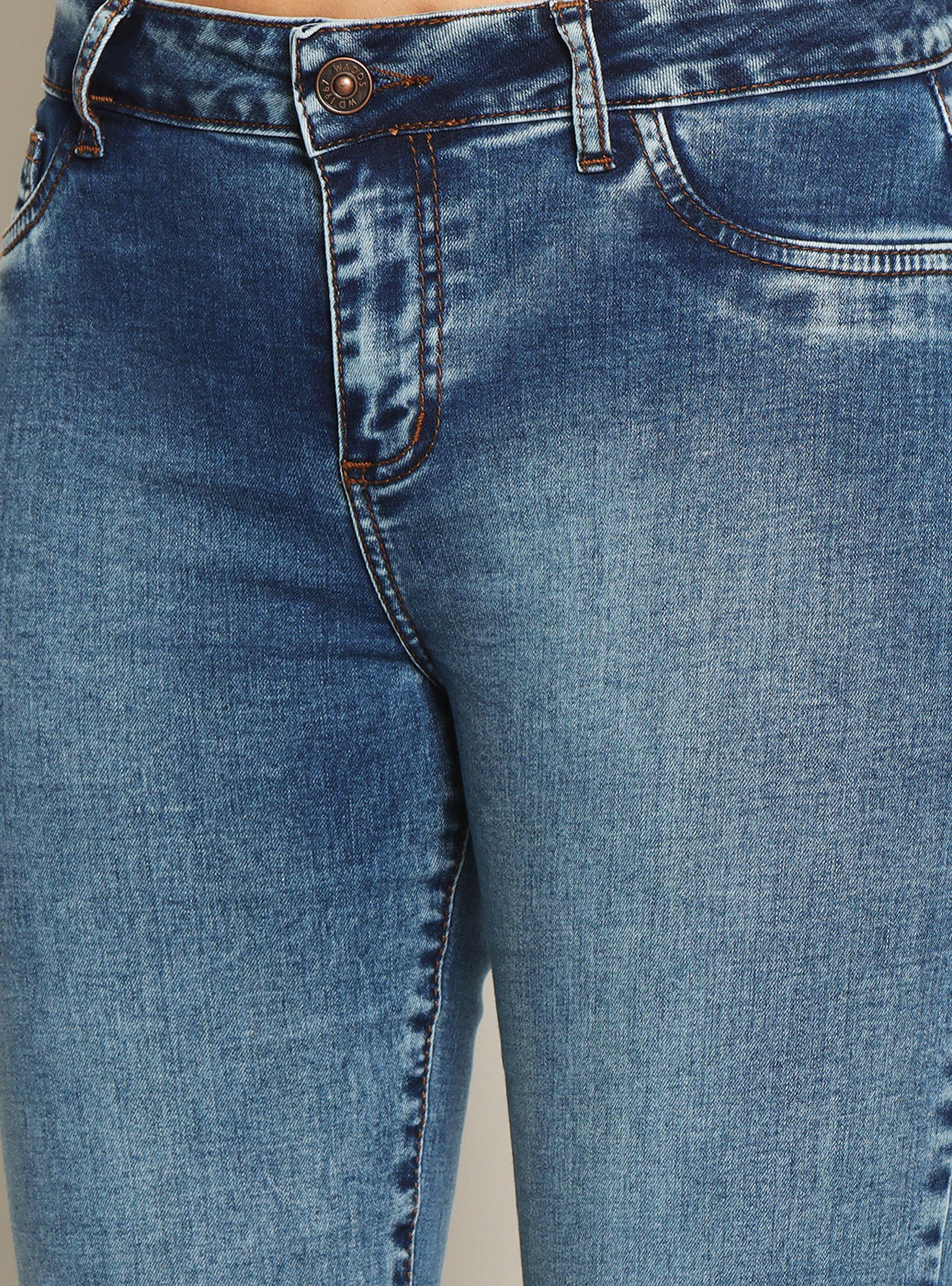 Jeans Tiro Bajo Flare con Pretina y Botón-2