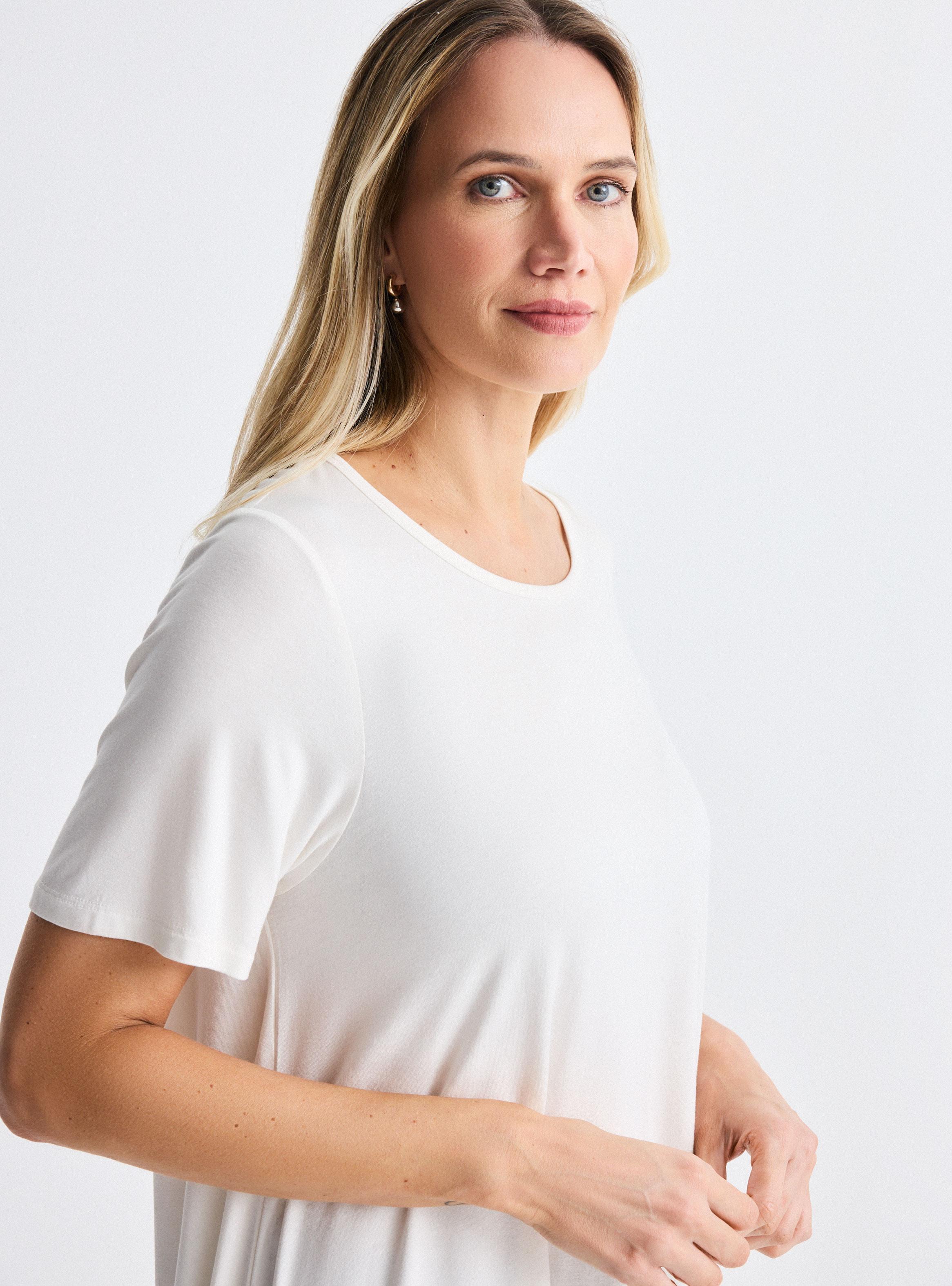 Polera Asimétrica de Manga Corta-2