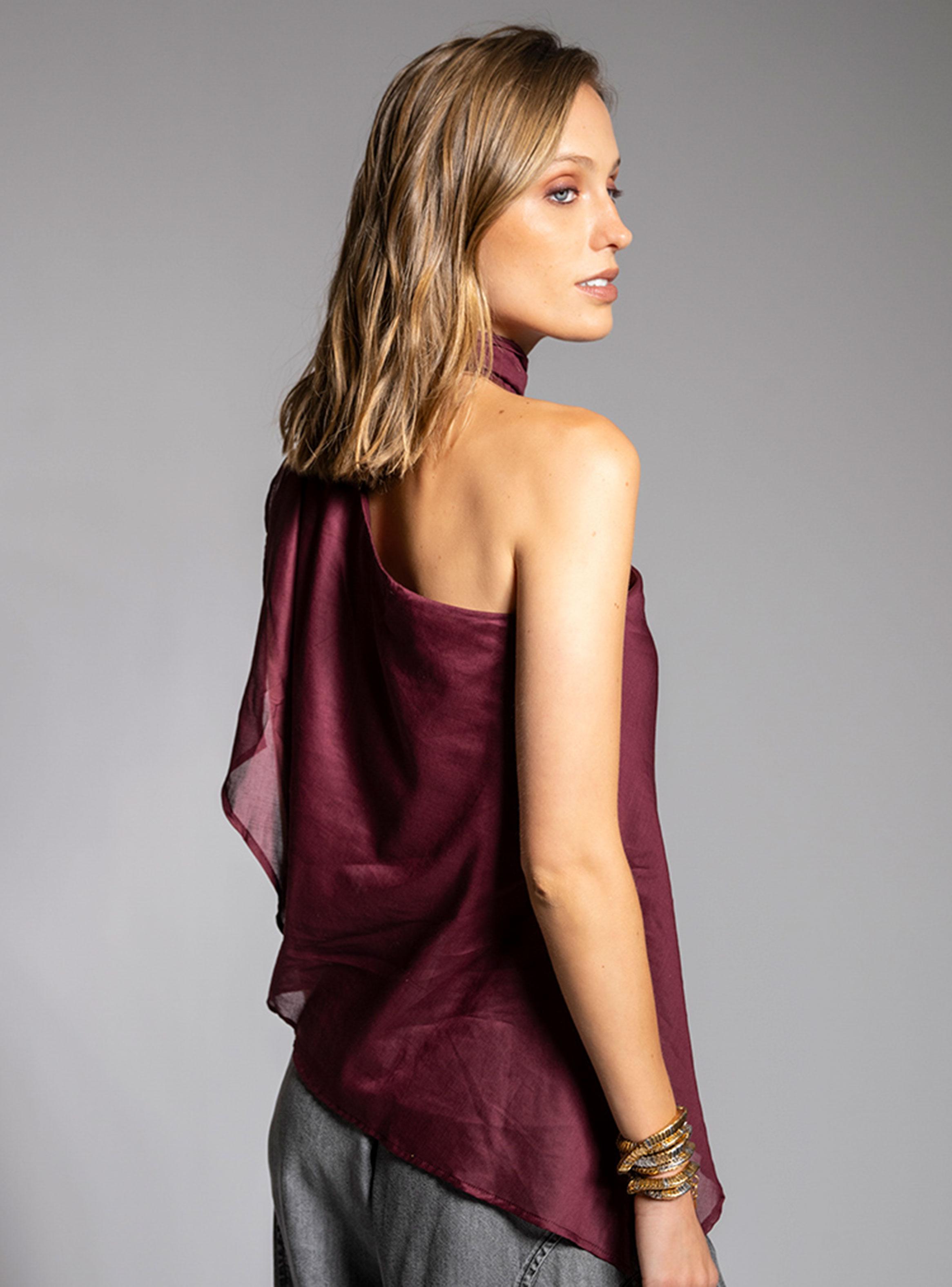 Polera Asimétrica Adraga Burdeo-2