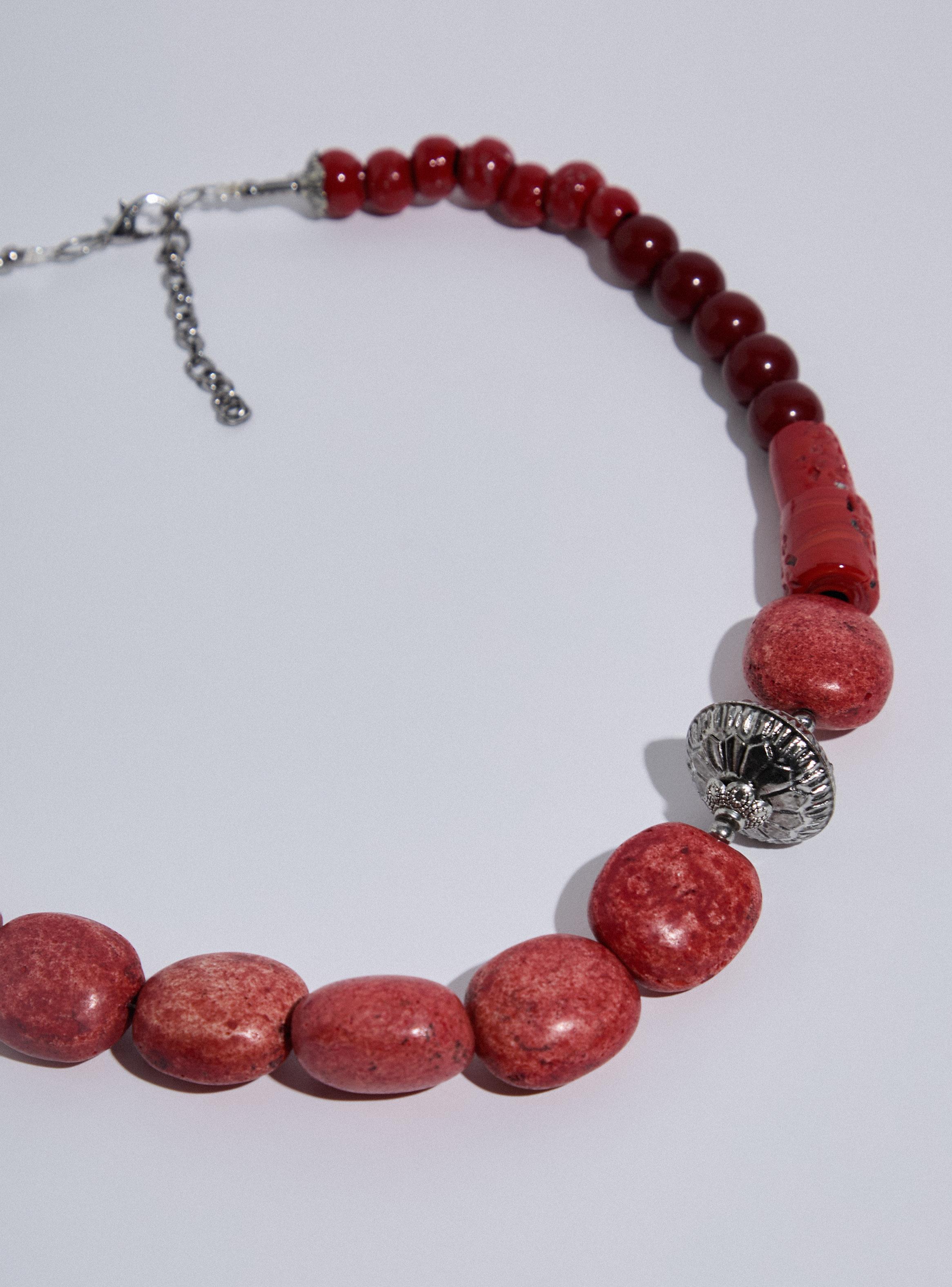 Collar de Piedras Naturales y de Cerámica-3