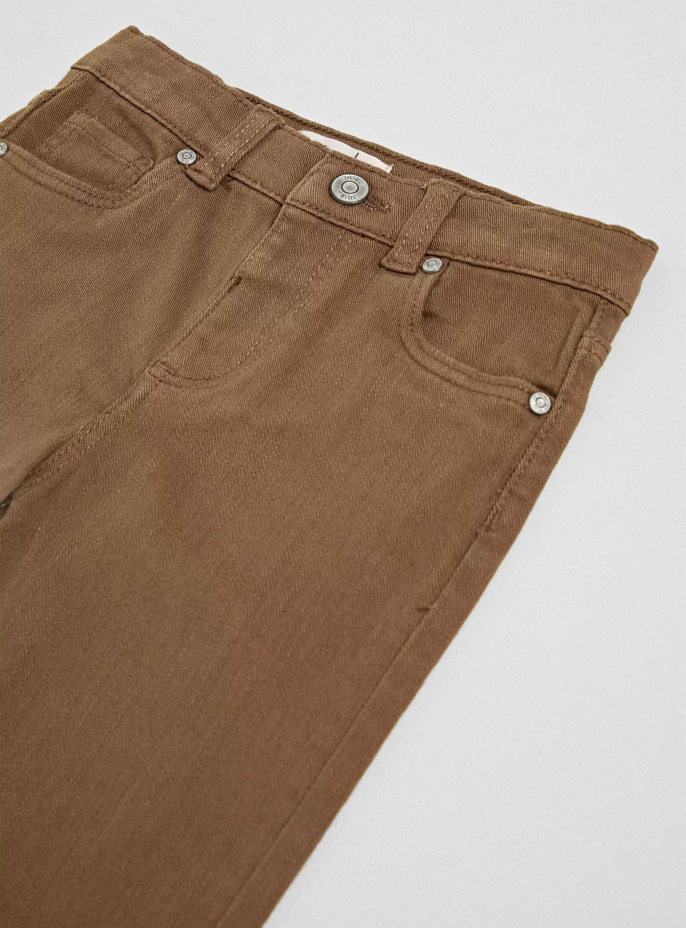 Pantalón Corte Clásico Color Niño-3